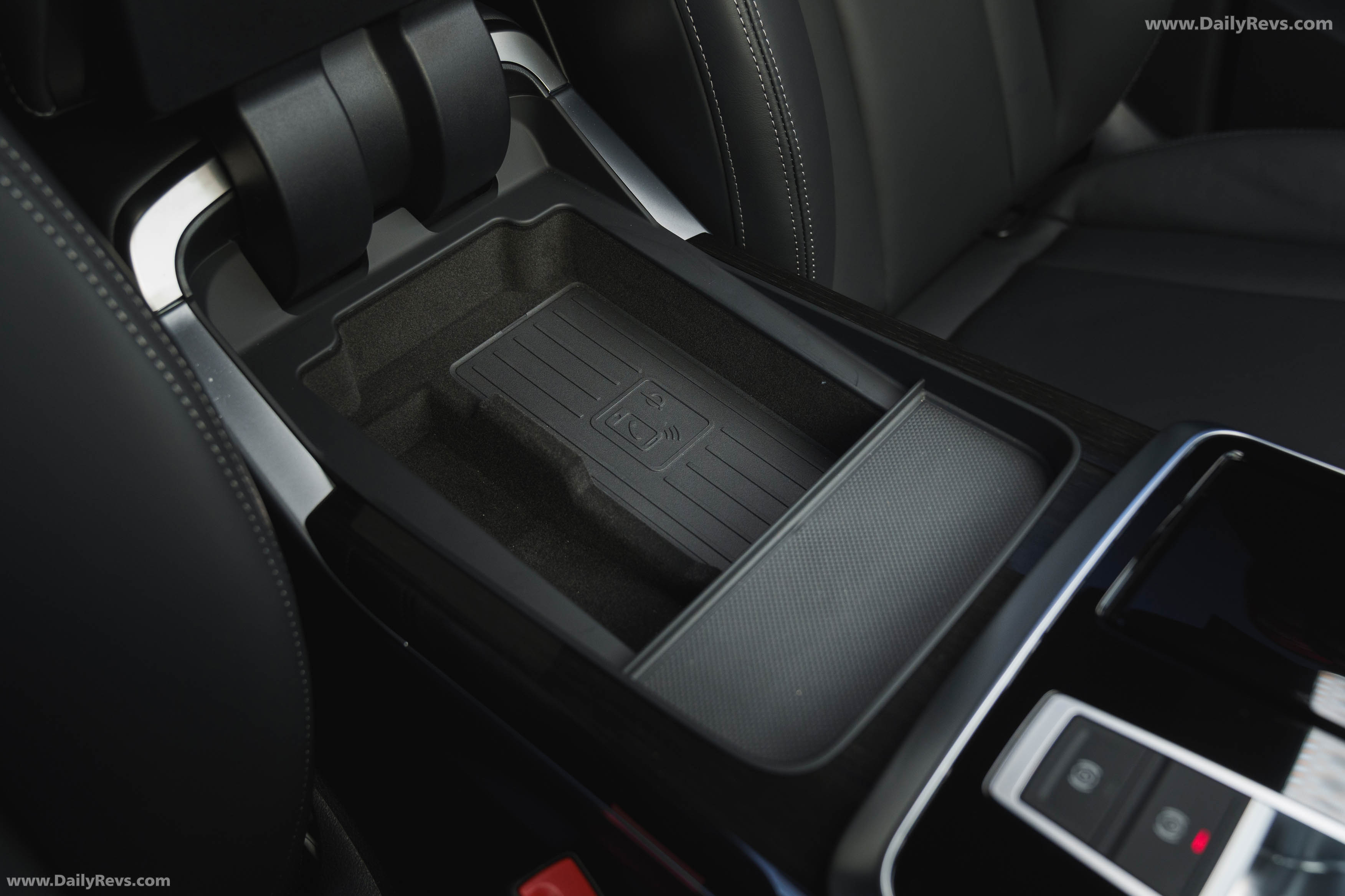 2025 Audi Q7 TFSI e 4M UK Version Interior