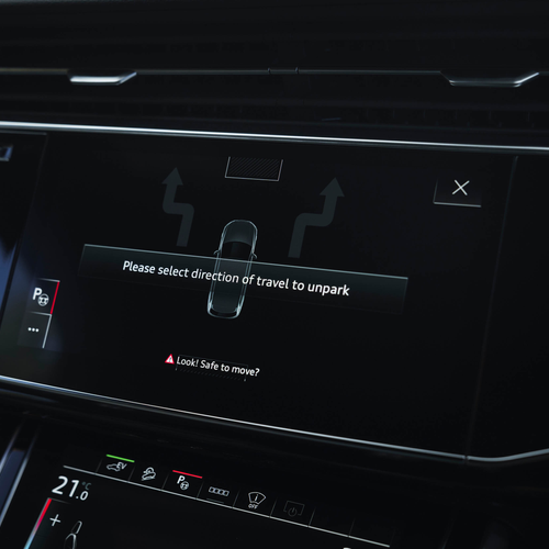 2025 Audi Q7 TFSI e 4M UK Version Interior