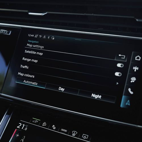 2025 Audi Q7 TFSI e 4M UK Version Interior