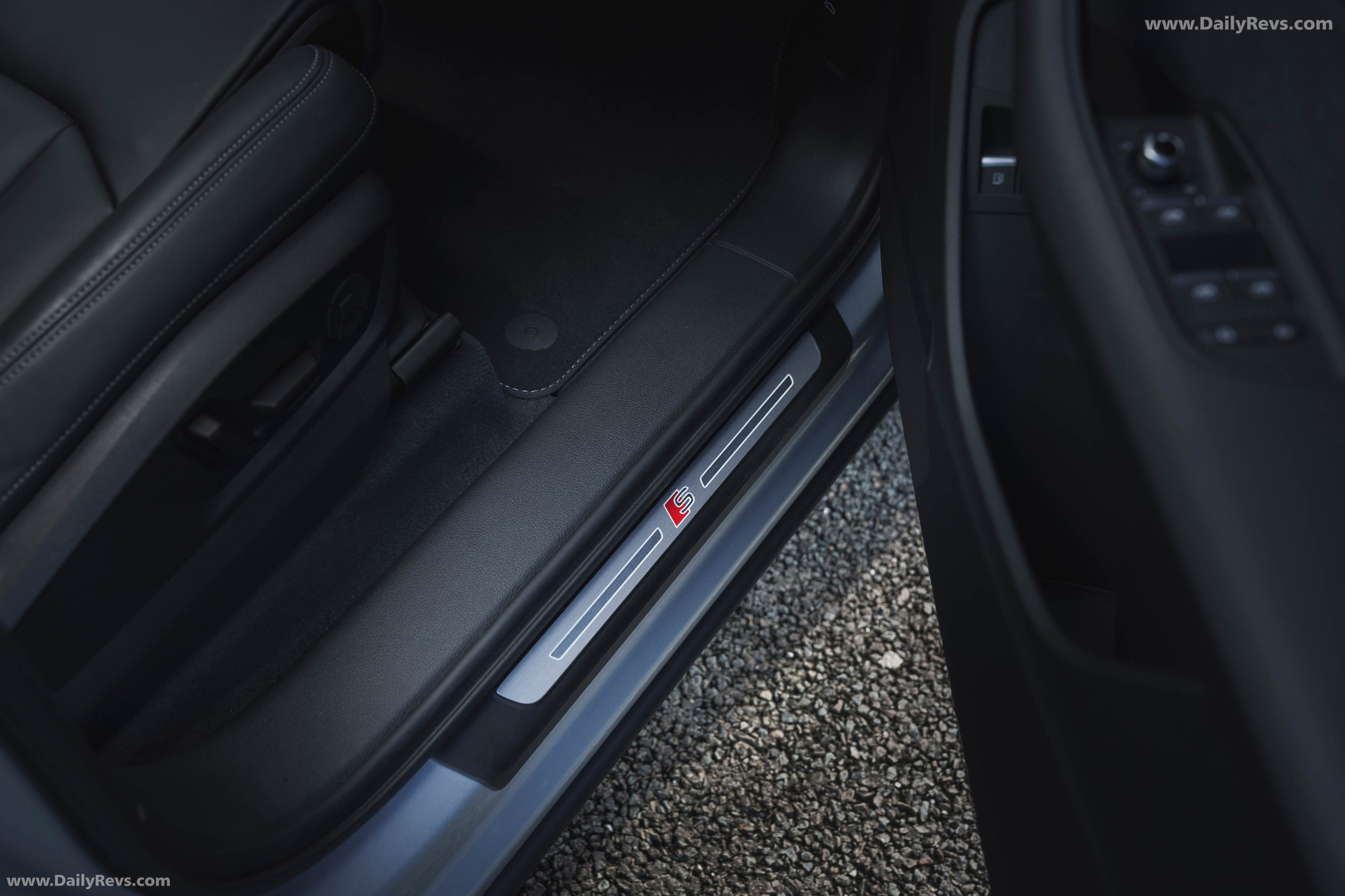 2025 Audi Q7 TFSI e 4M UK Version Interior