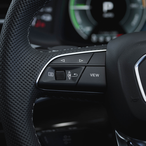 2025 Audi Q7 TFSI e 4M UK Version Interior