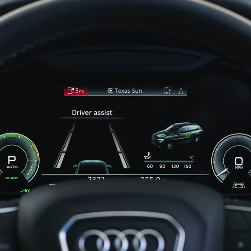 2025 Audi Q7 TFSI e 4M UK Version Interior