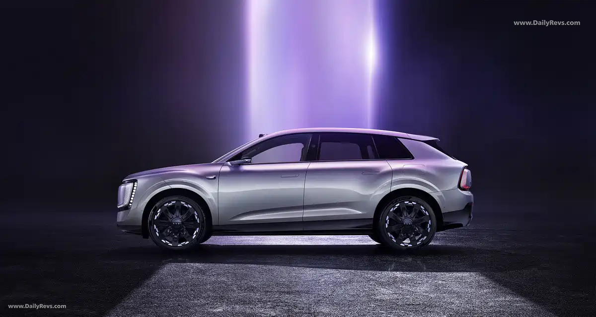 2025 Audi E7X Side View