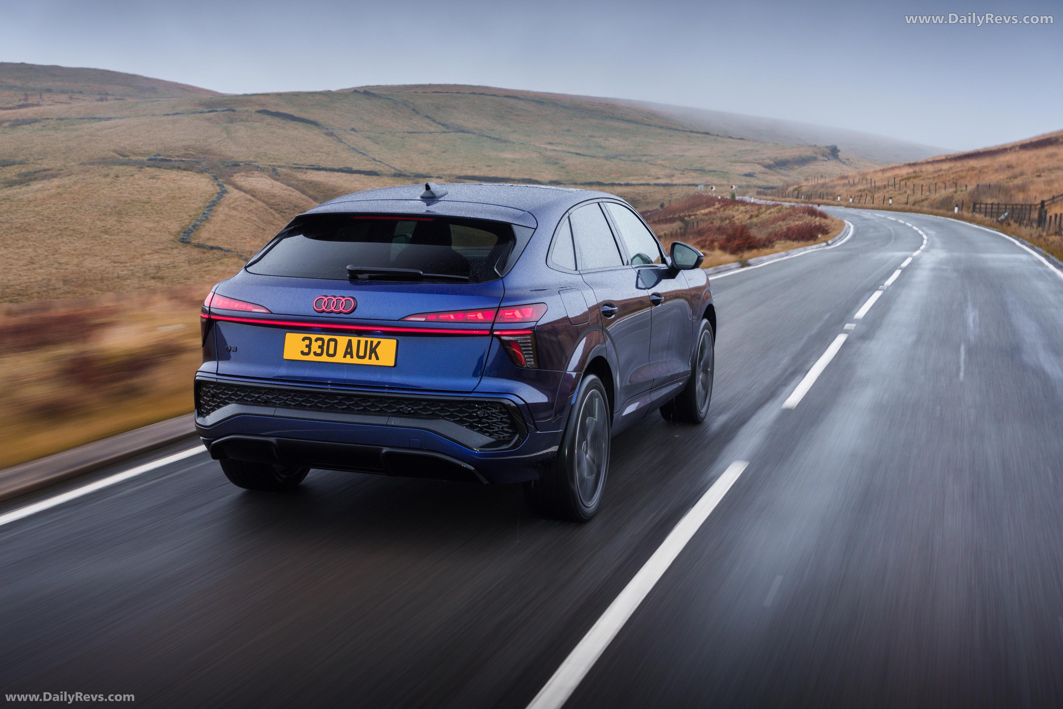 2025 Audi Q3 Sportback e-hybrid F3 UK Version Rear View