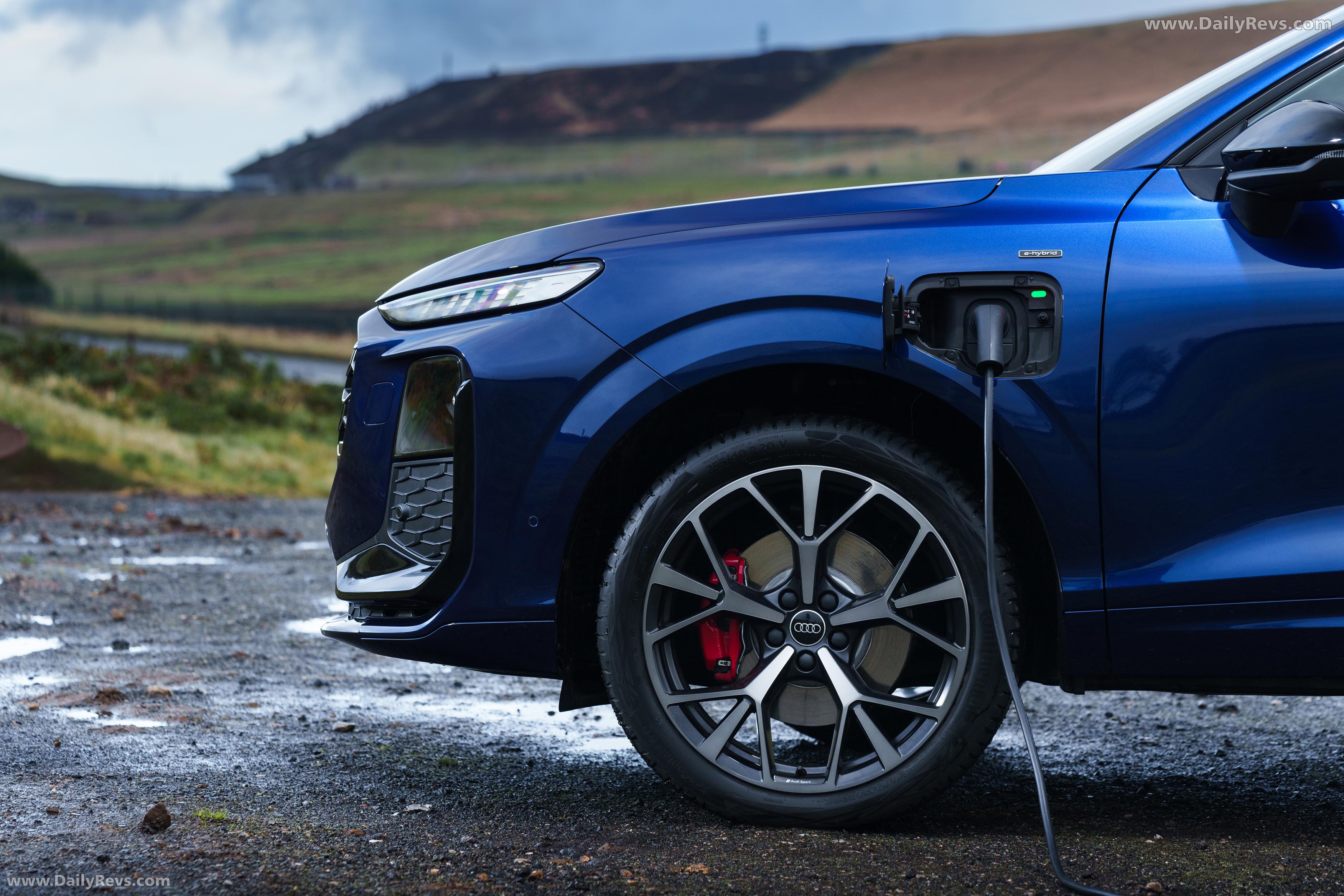2025 Audi Q3 Sportback e-hybrid F3 UK Version Exterior