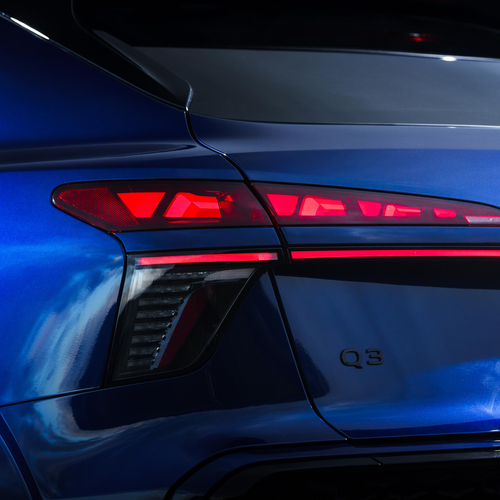 2025 Audi Q3 Sportback e-hybrid F3 UK Version Exterior