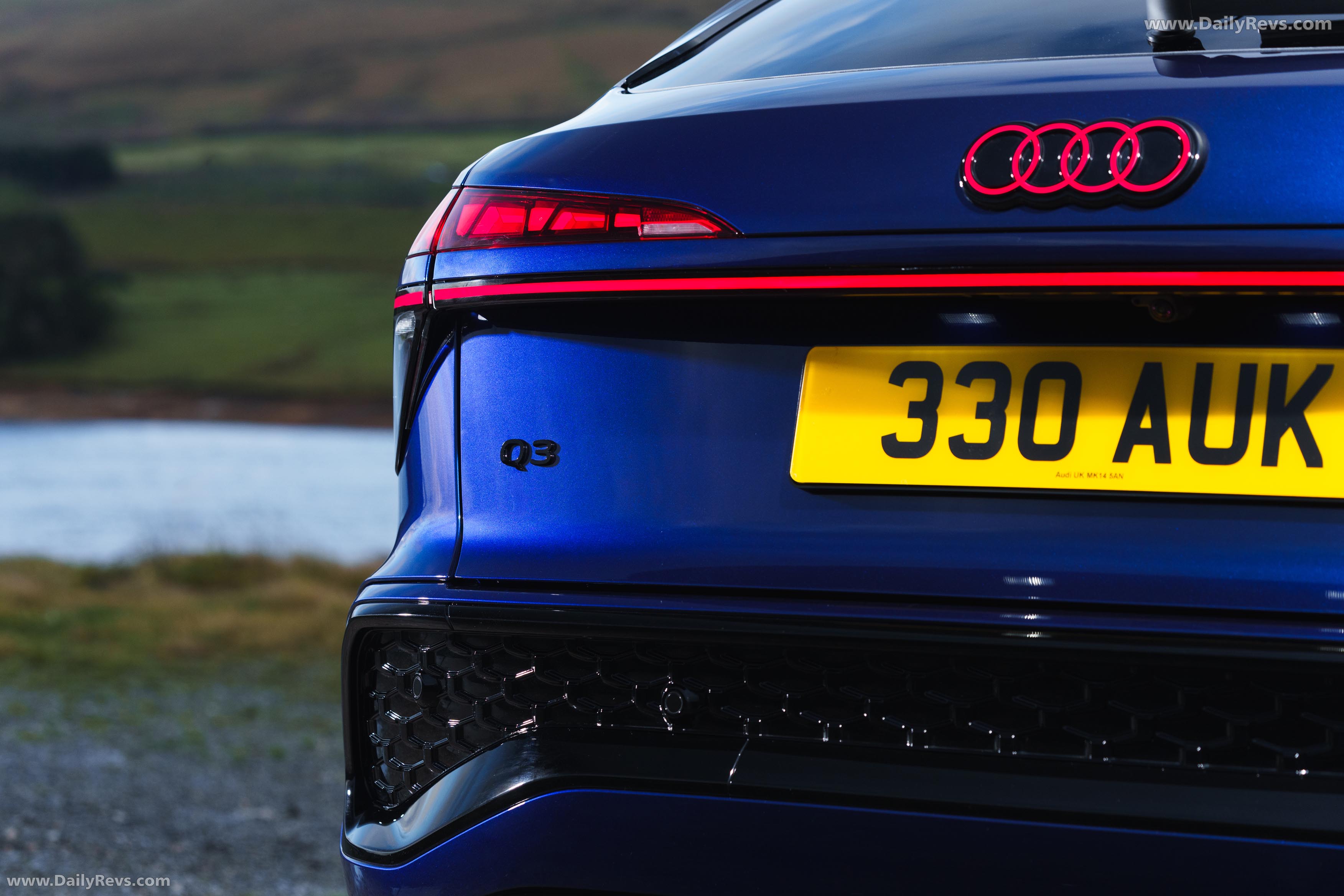 2025 Audi Q3 Sportback e-hybrid F3 UK Version Exterior