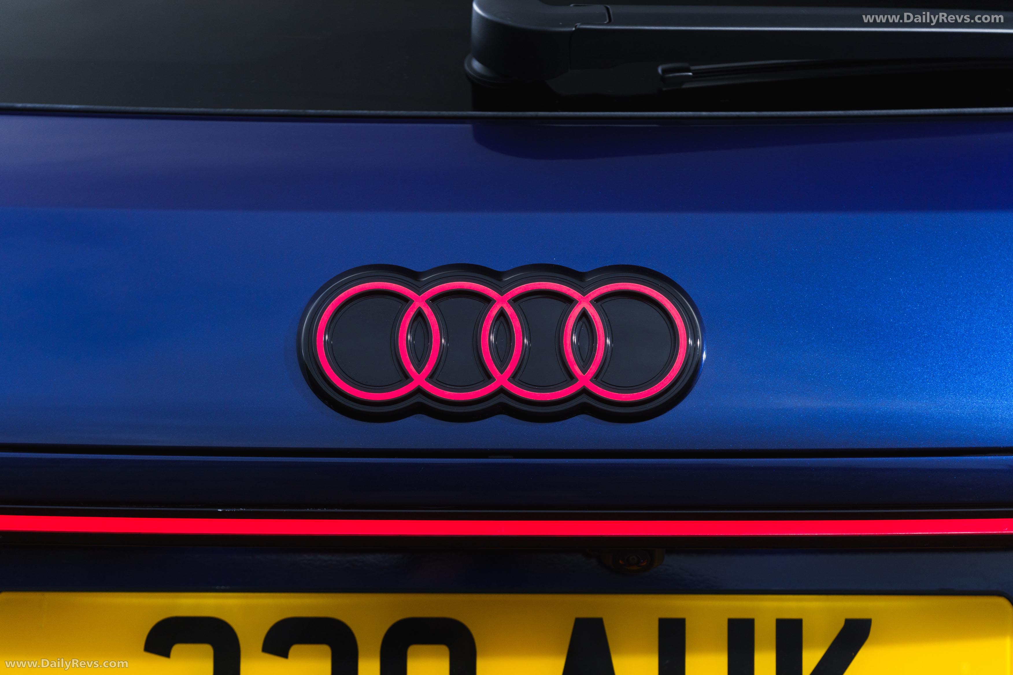2025 Audi Q3 Sportback e-hybrid F3 UK Version Exterior