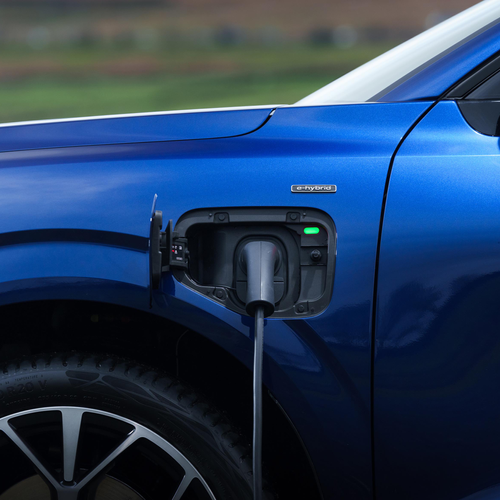 2025 Audi Q3 Sportback e-hybrid F3 UK Version Exterior