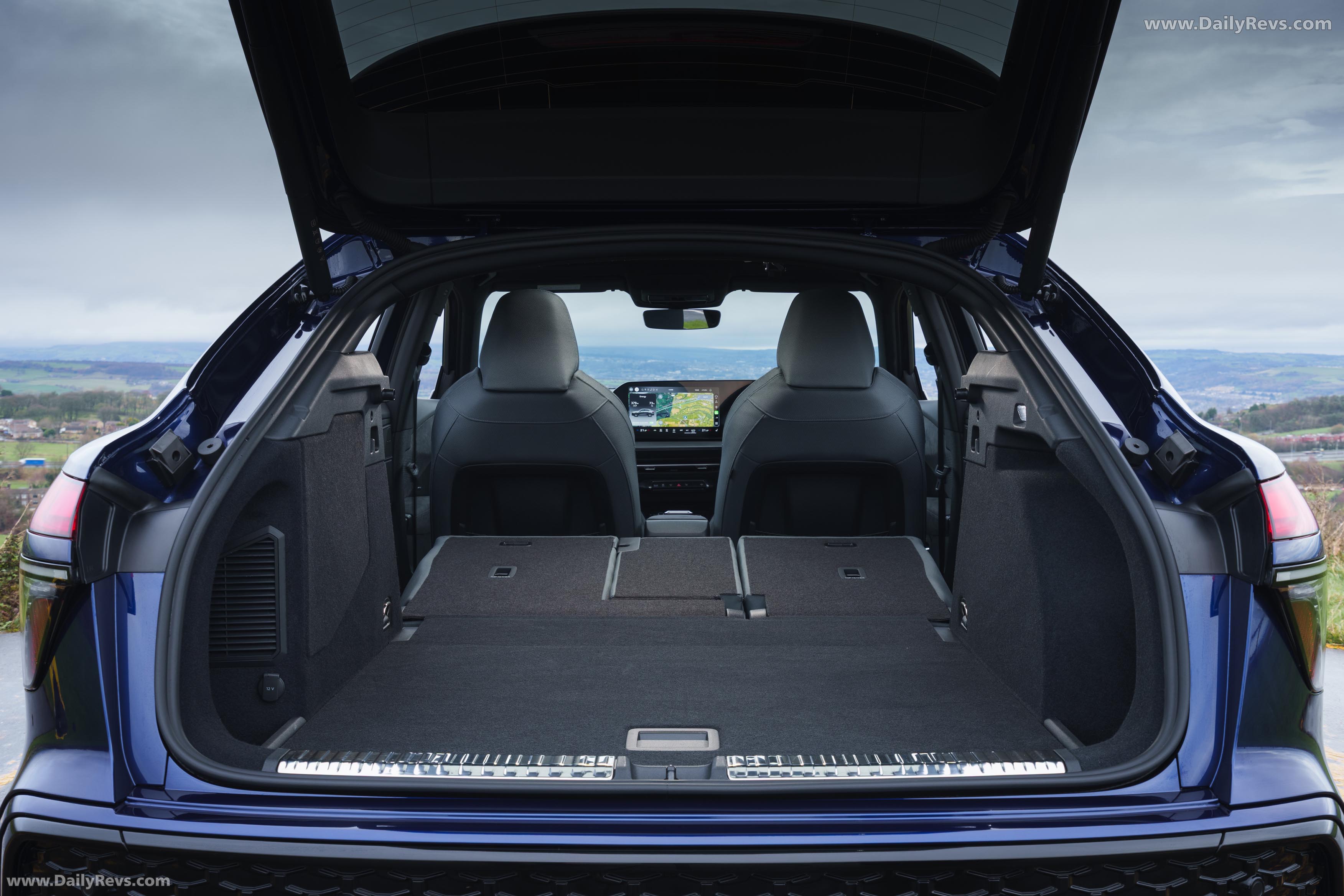 2025 Audi Q3 Sportback e-hybrid F3 UK Version Interior