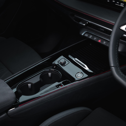 2025 Audi Q3 Sportback e-hybrid F3 UK Version Interior