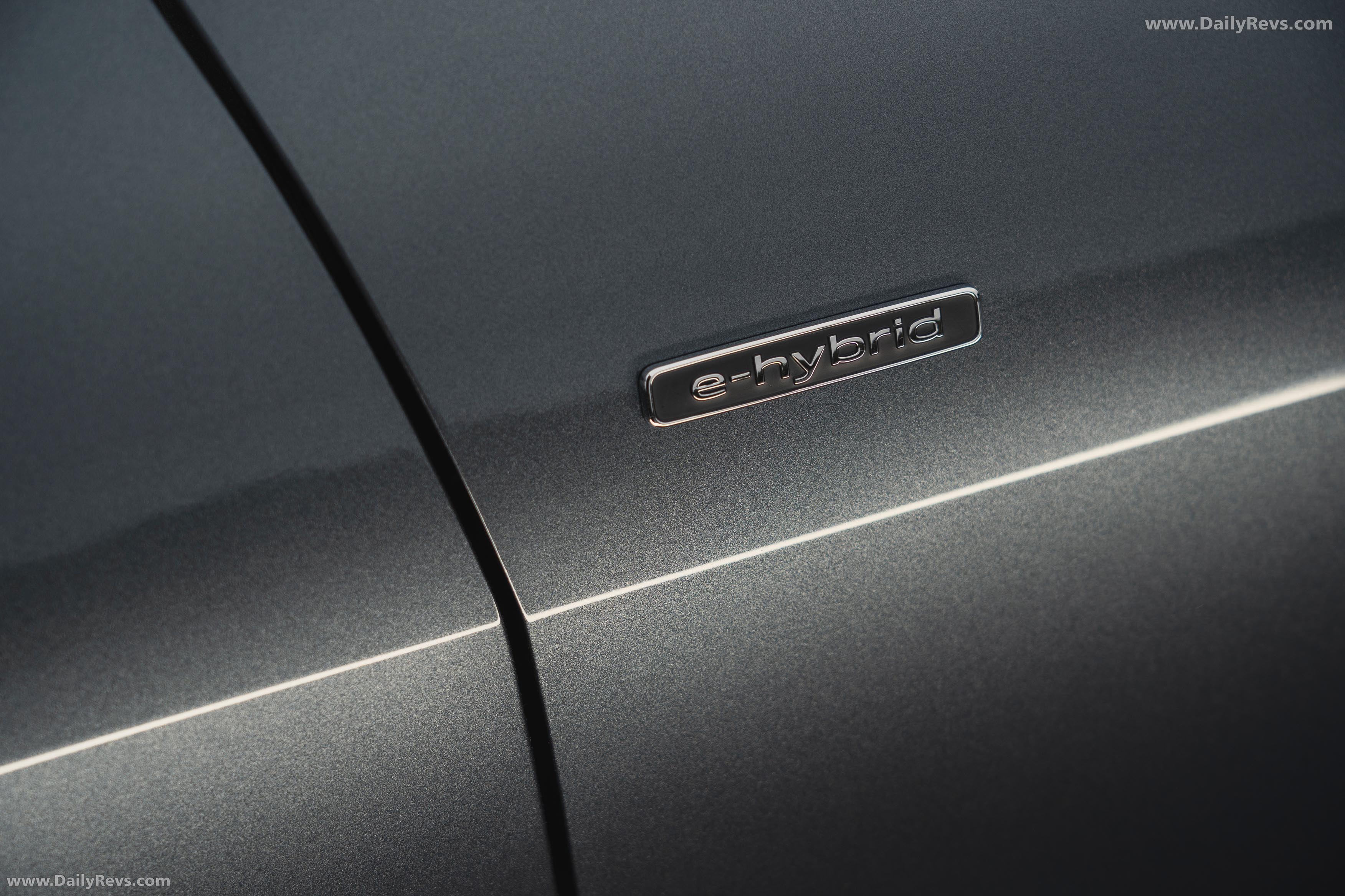 2025 Audi A5 Sedan e-hybrid Quattro B10 UK Version Exterior