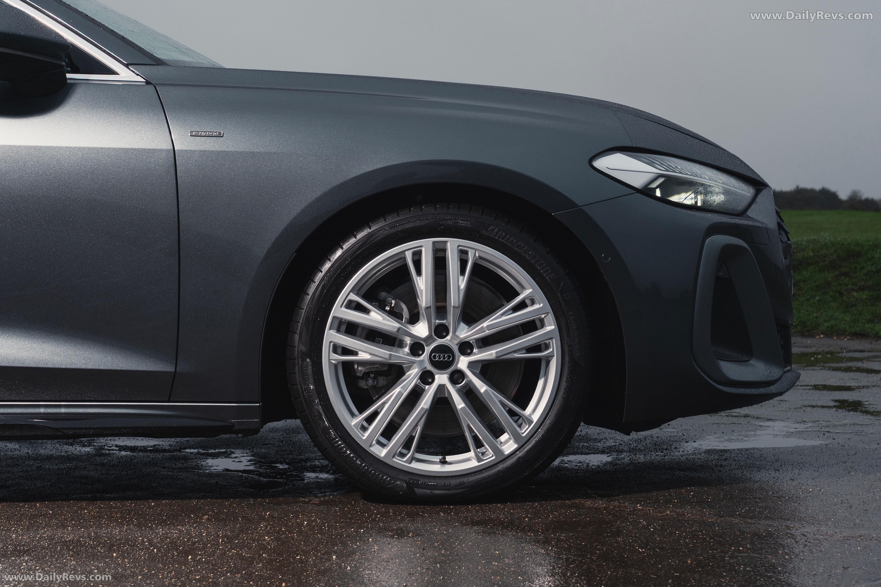 2025 Audi A5 Sedan e-hybrid Quattro B10 UK Version Exterior