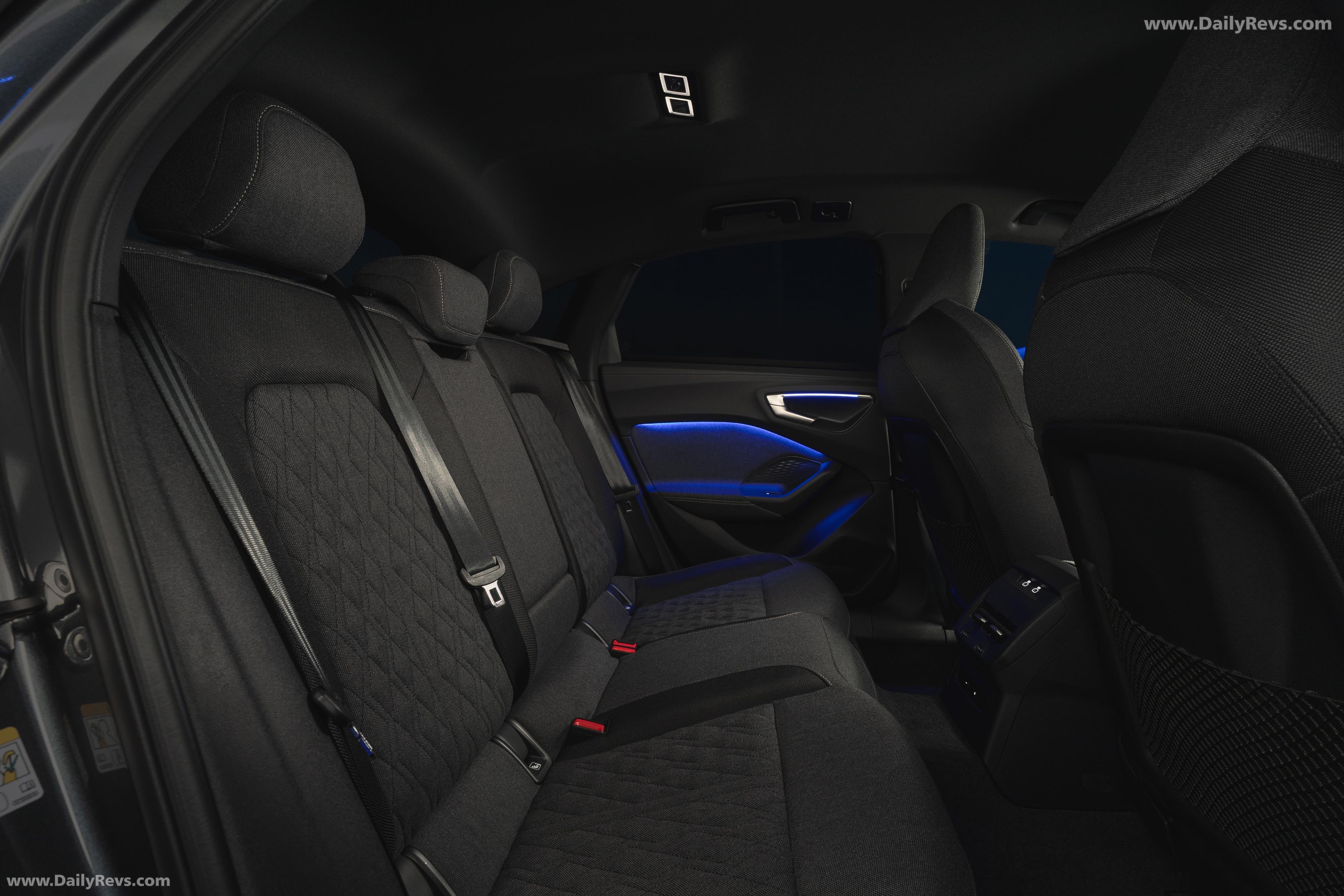 2025 Audi A5 Sedan e-hybrid Quattro B10 UK Version Interior