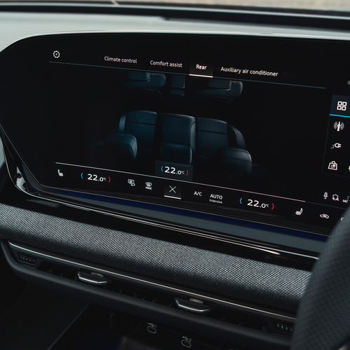 2025 Audi A5 Sedan e-hybrid Quattro B10 UK Version Interior
