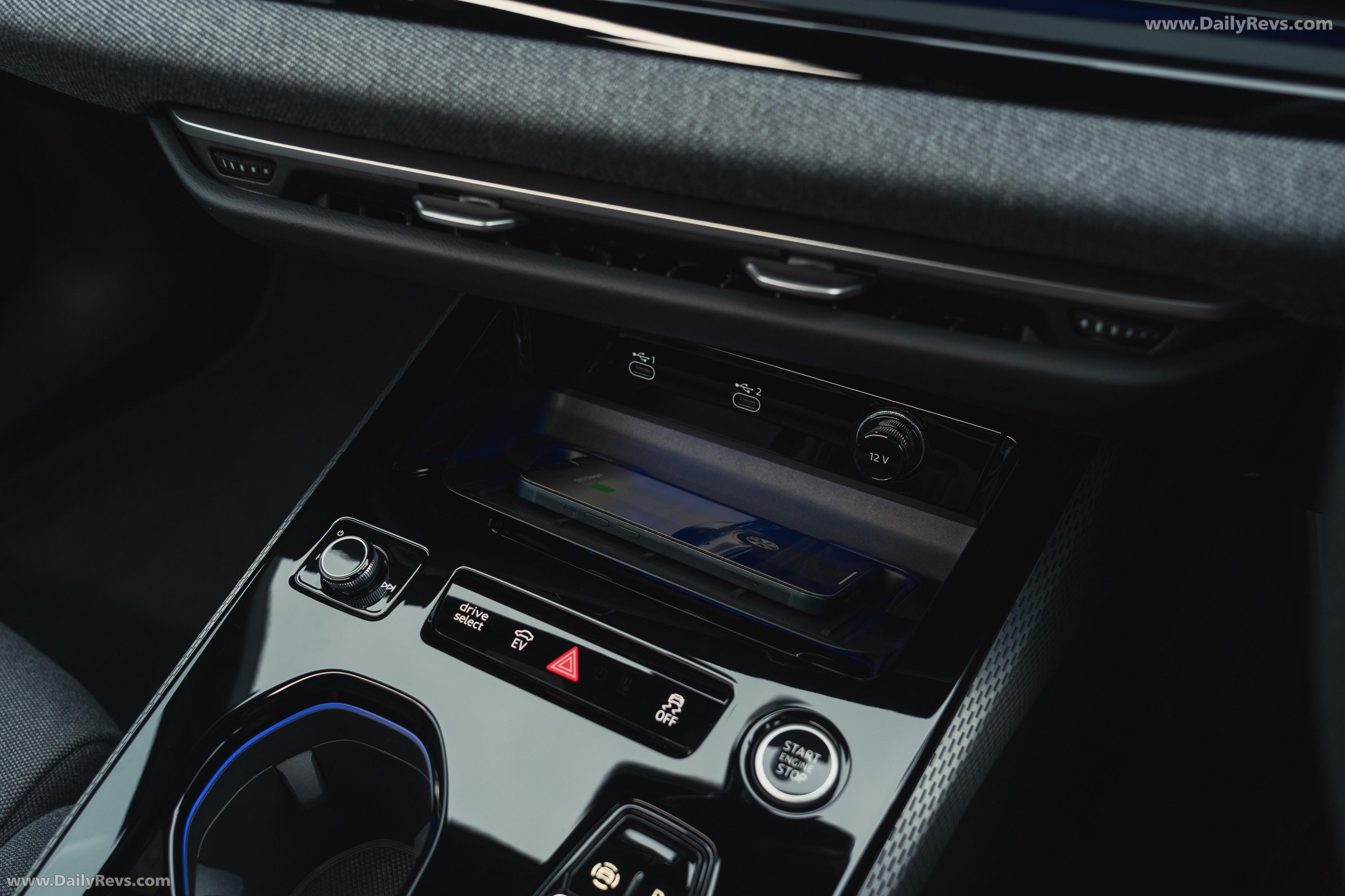2025 Audi A5 Sedan e-hybrid Quattro B10 UK Version Interior