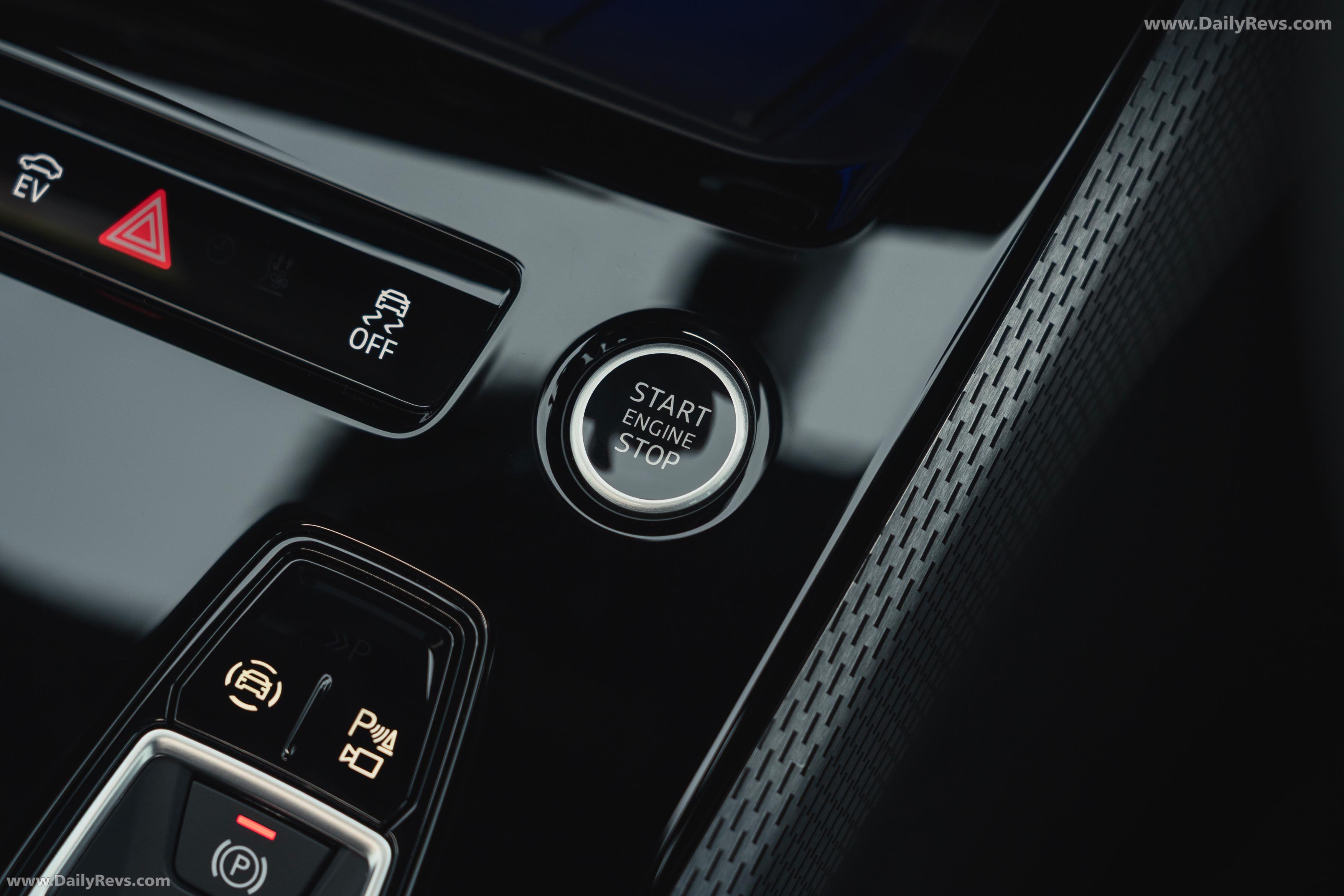 2025 Audi A5 Sedan e-hybrid Quattro B10 UK Version Interior