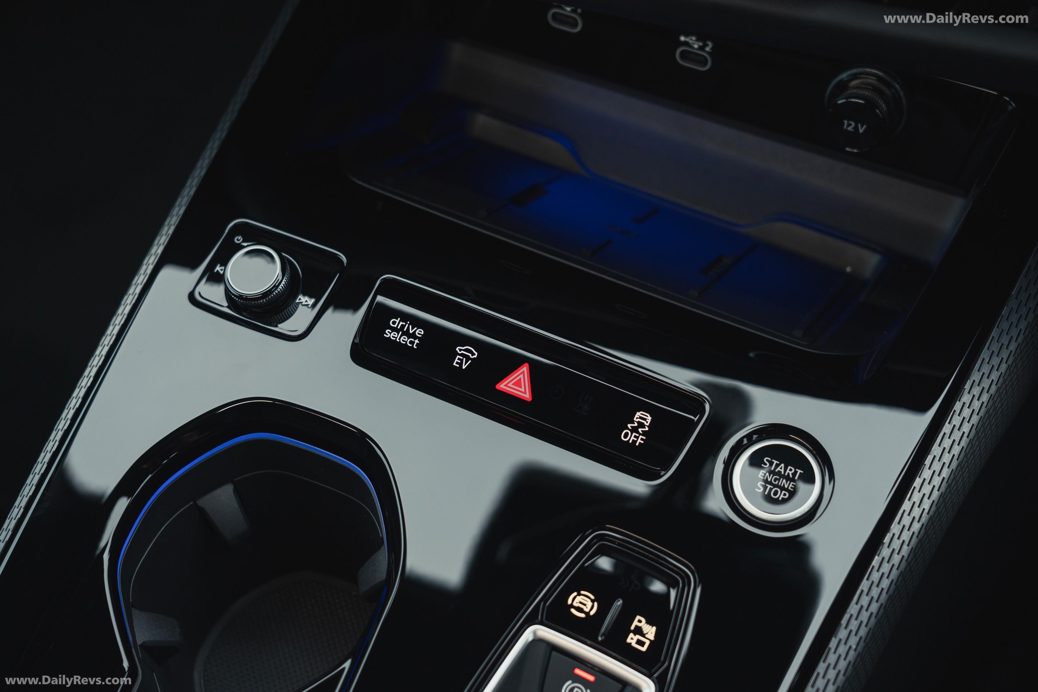 2025 Audi A5 Sedan e-hybrid Quattro B10 UK Version Interior