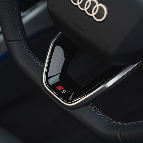2025 Audi A5 Sedan e-hybrid Quattro B10 UK Version Interior