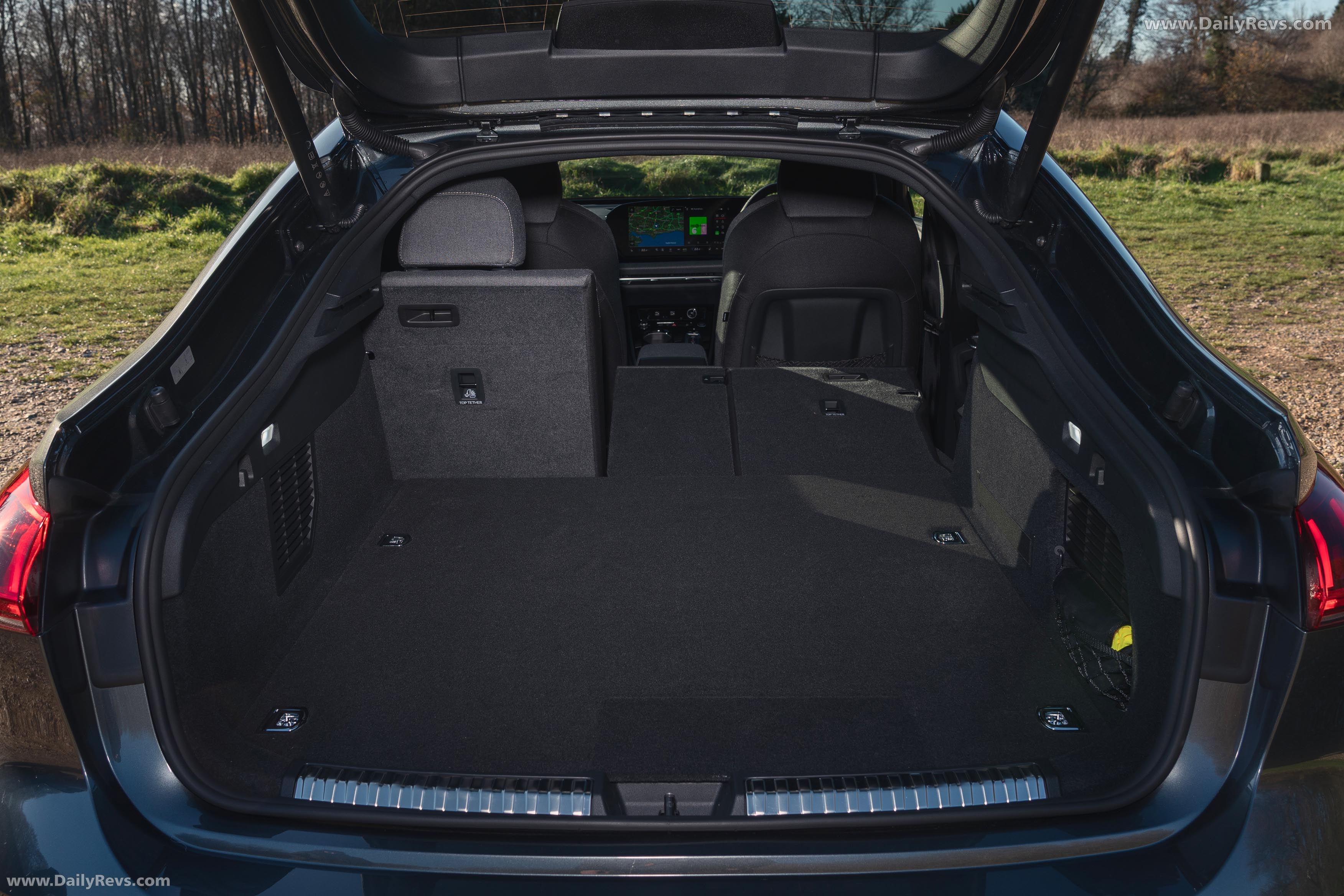 2025 Audi A5 Sedan e-hybrid Quattro B10 UK Version Interior