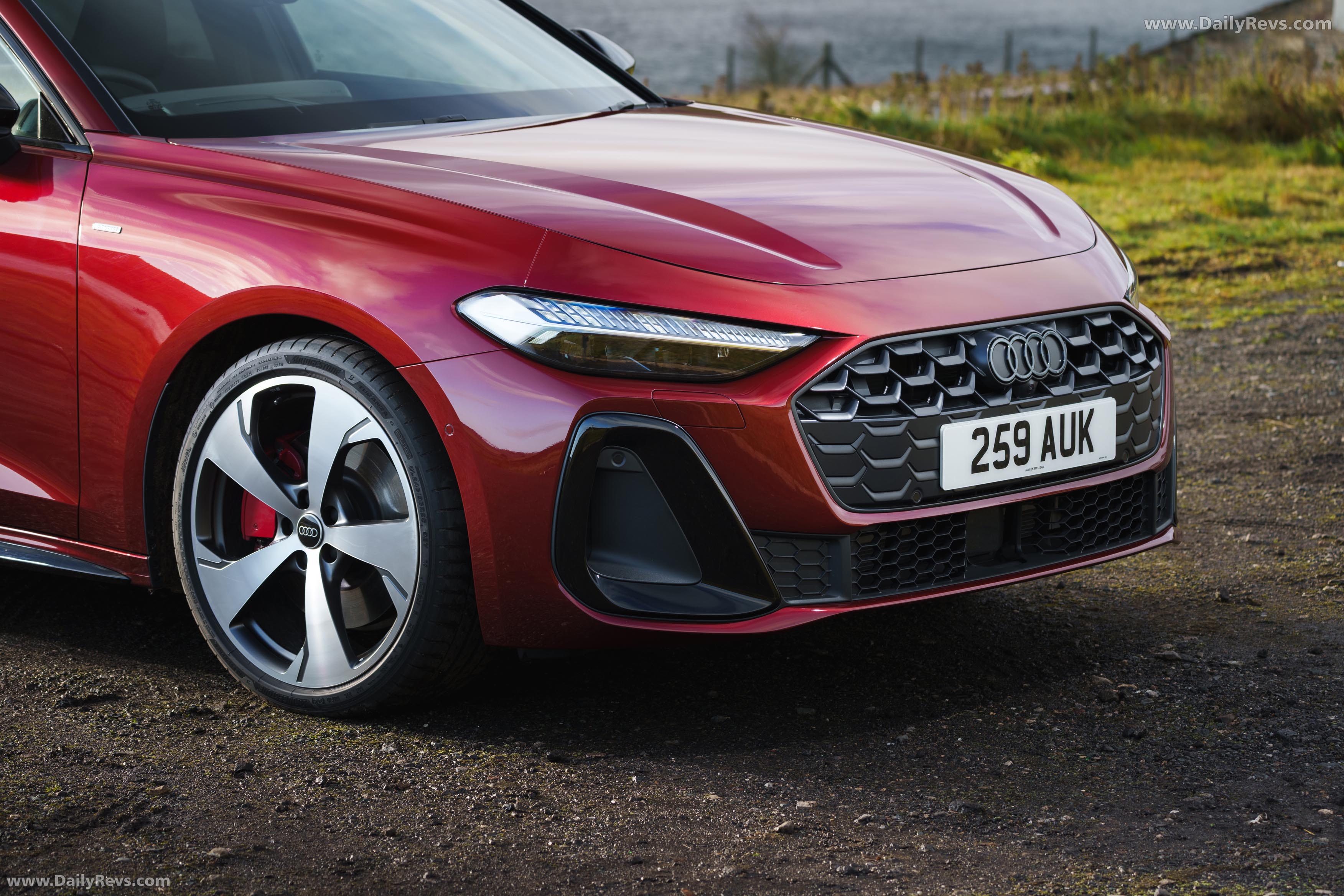 2025 Audi A5 Avant e-hybrid Quattro B10 UK Version Exterior