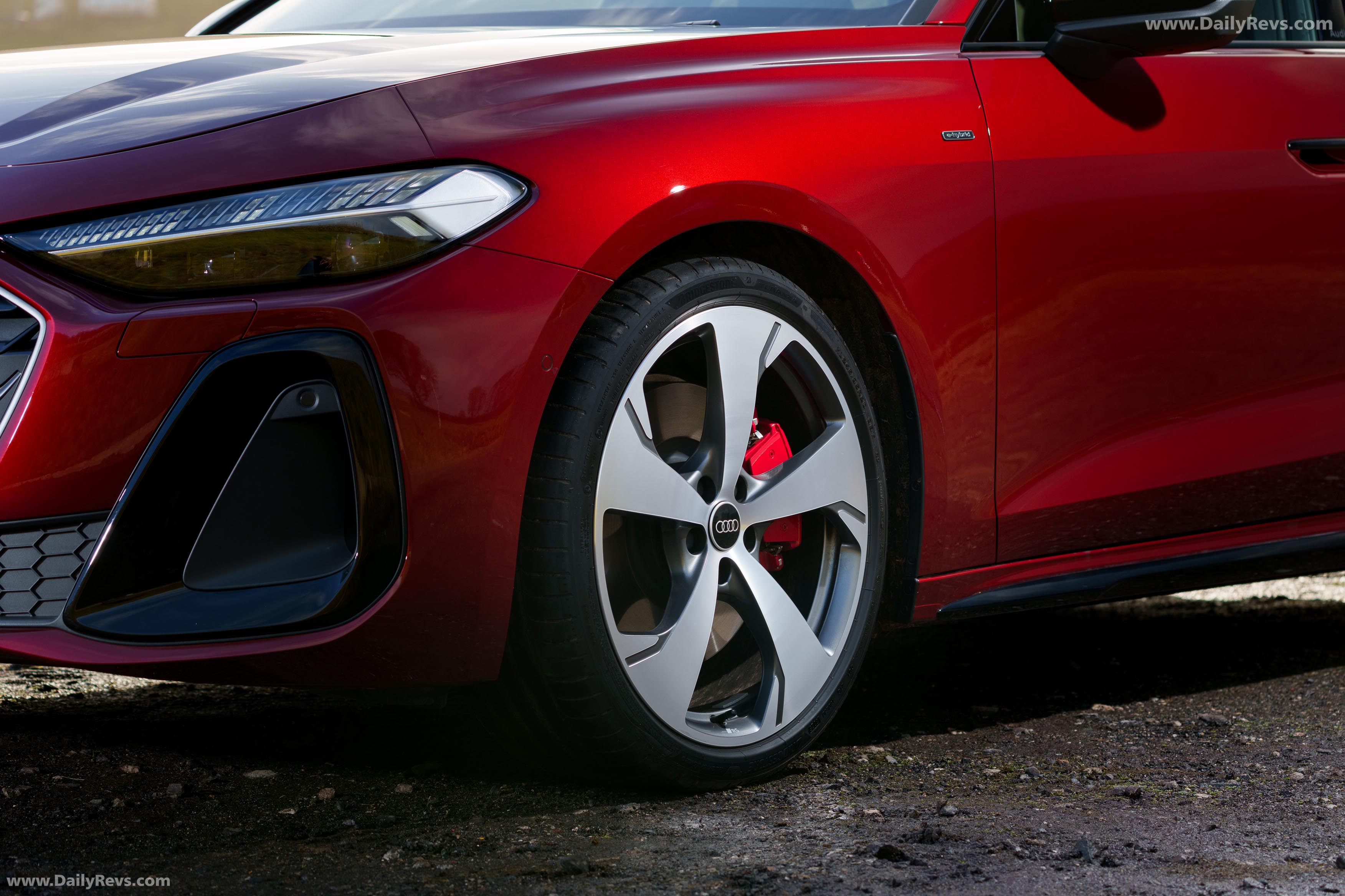 2025 Audi A5 Avant e-hybrid Quattro B10 UK Version Exterior