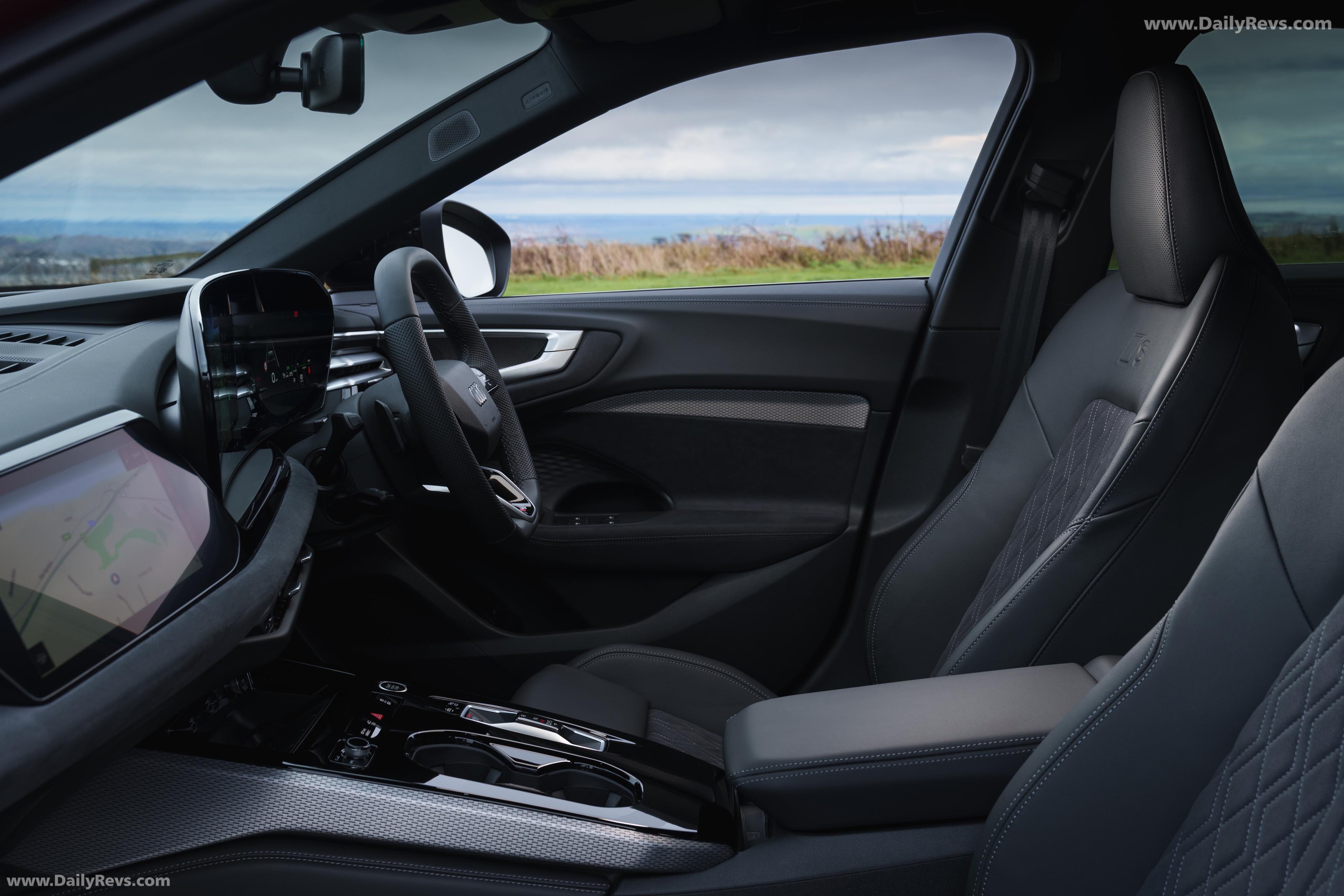 2025 Audi A5 Avant e-hybrid Quattro B10 UK Version Interior