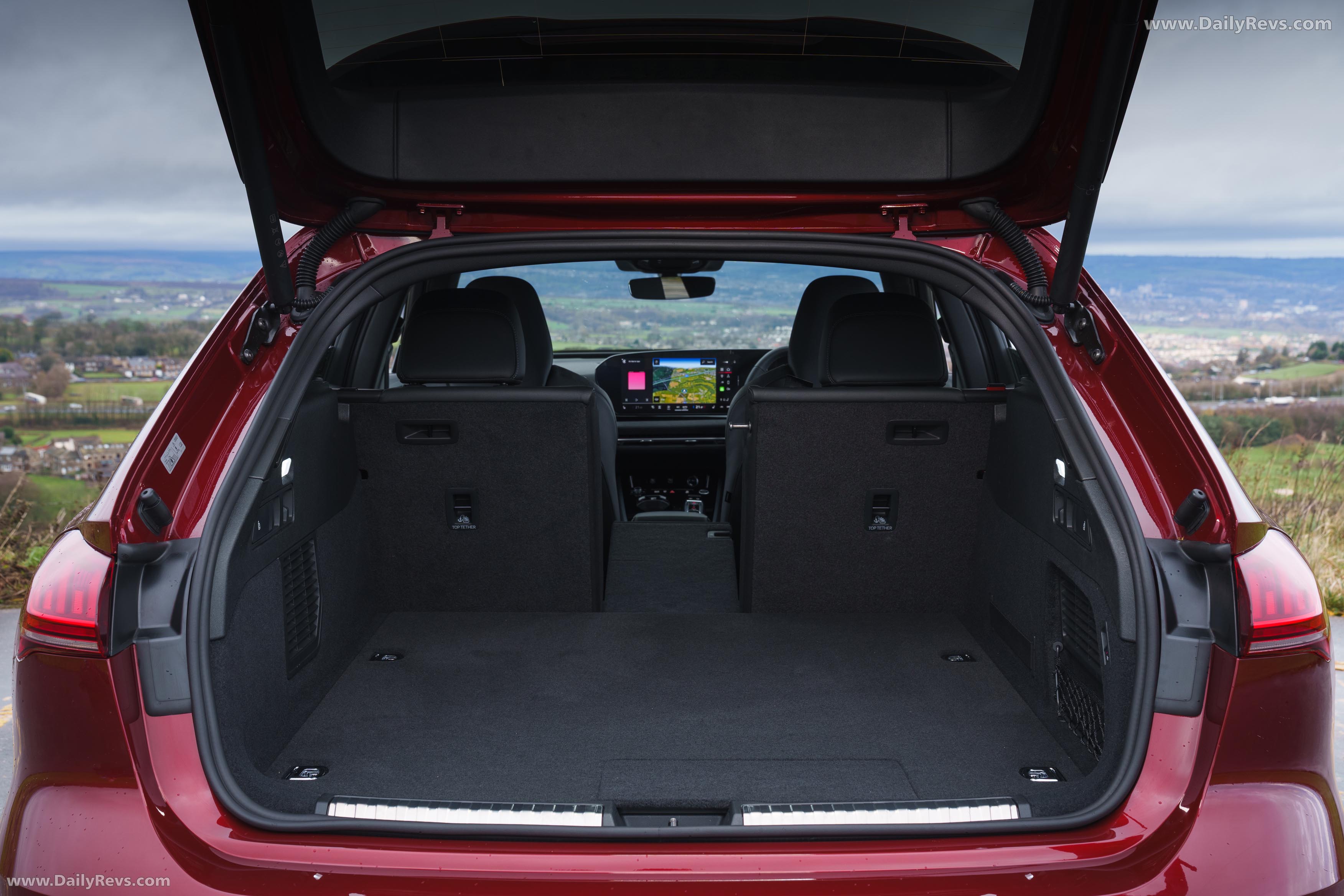 2025 Audi A5 Avant e-hybrid Quattro B10 UK Version Interior