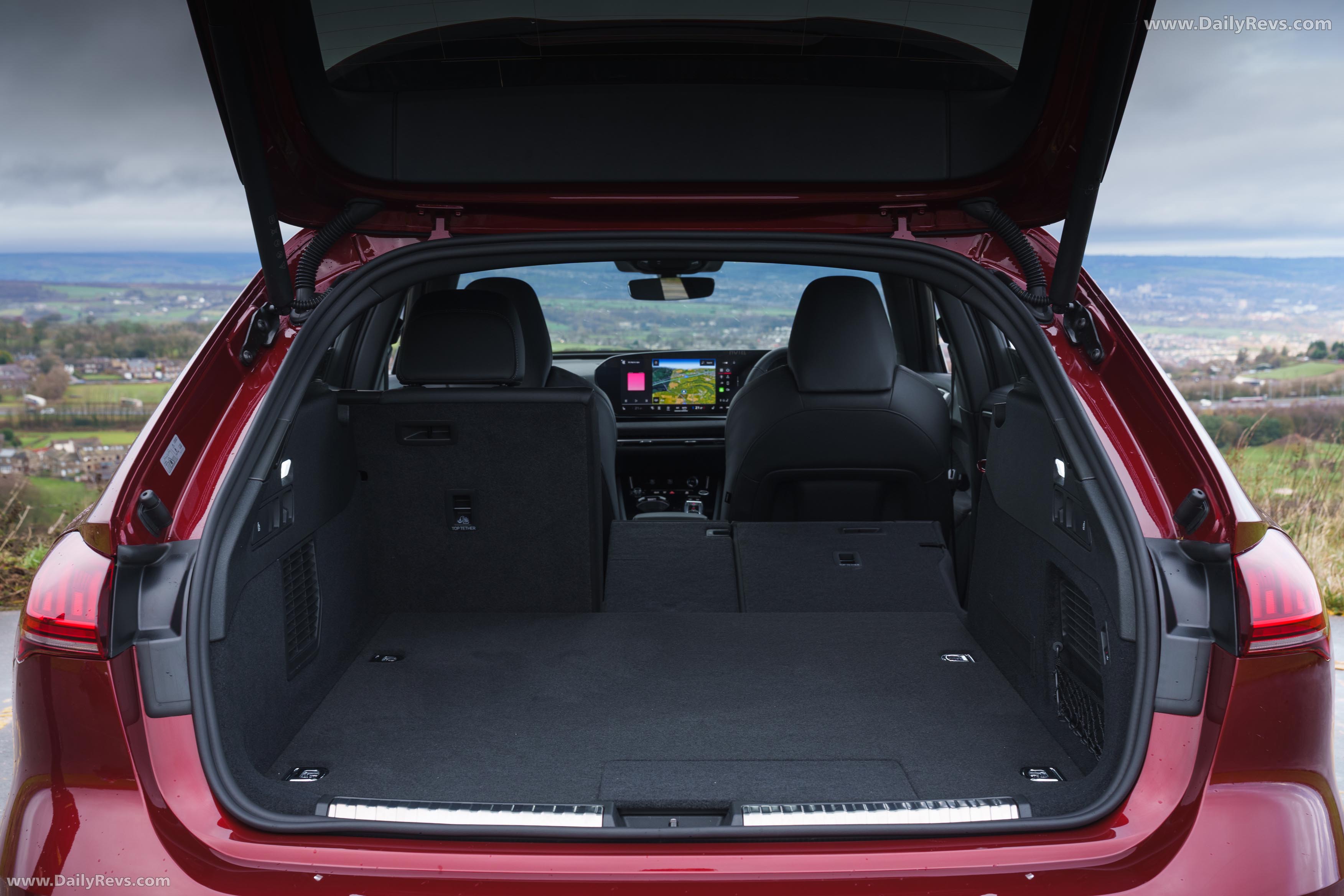 2025 Audi A5 Avant e-hybrid Quattro B10 UK Version Interior