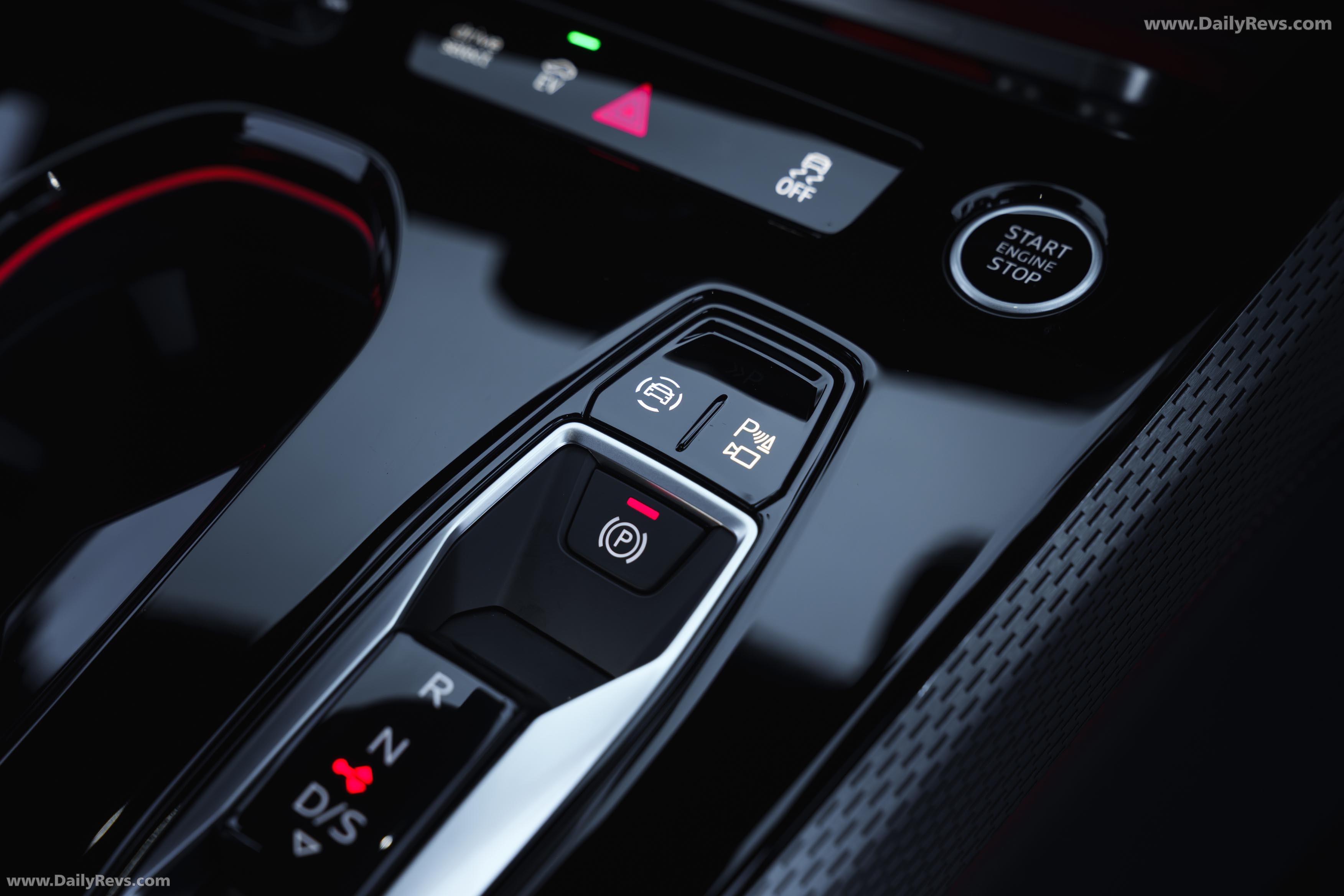 2025 Audi A5 Avant e-hybrid Quattro B10 UK Version Interior