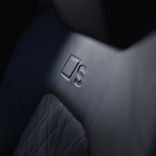 2025 Audi A5 Avant e-hybrid Quattro B10 UK Version Interior