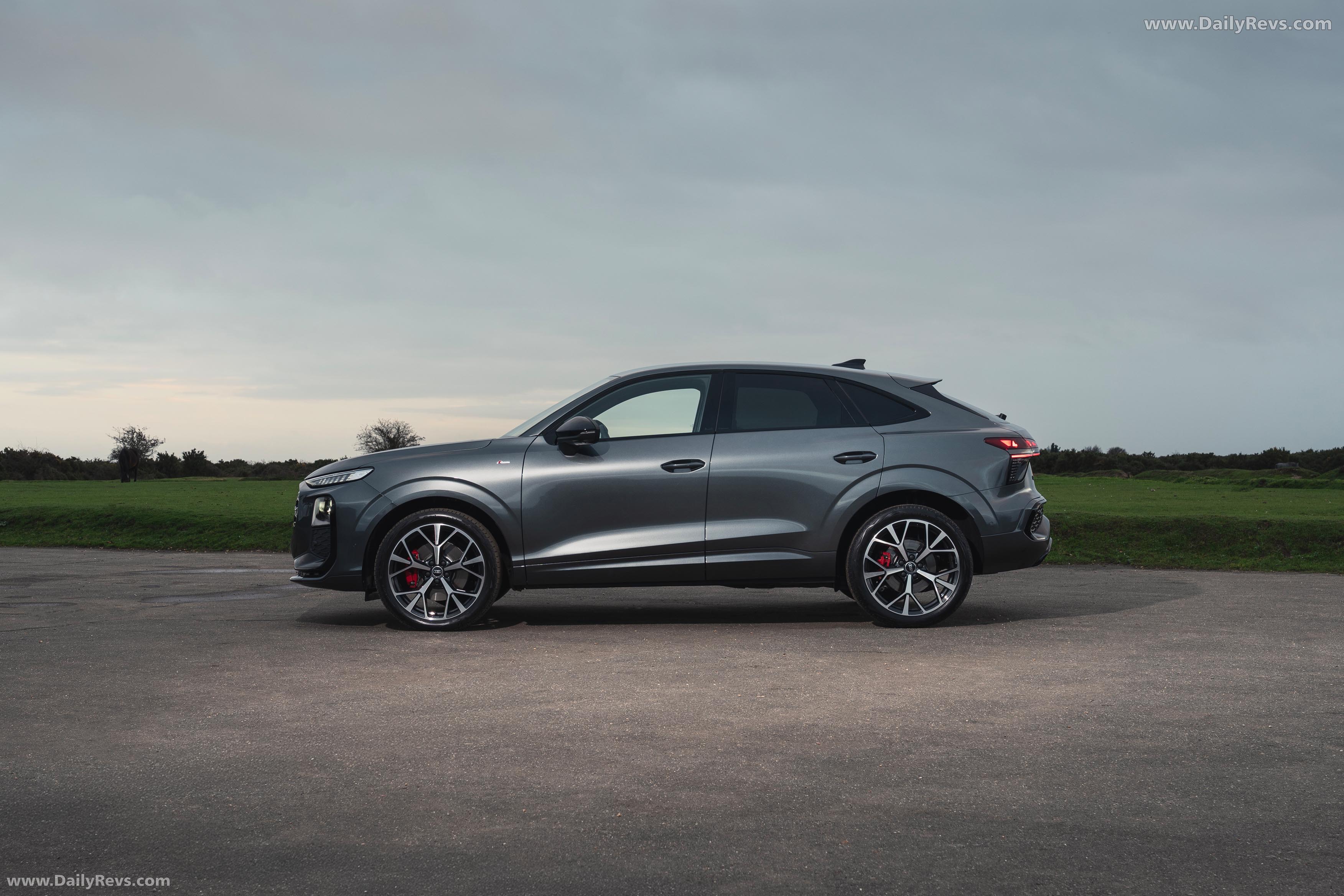 2026 Audi Q3 Sportback F3 UK Version Side View