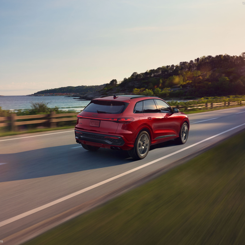 2026 Audi SQ5 FY US Version Rear View