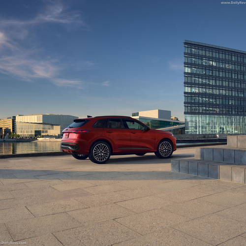 2026 Audi SQ5 FY US Version Side View
