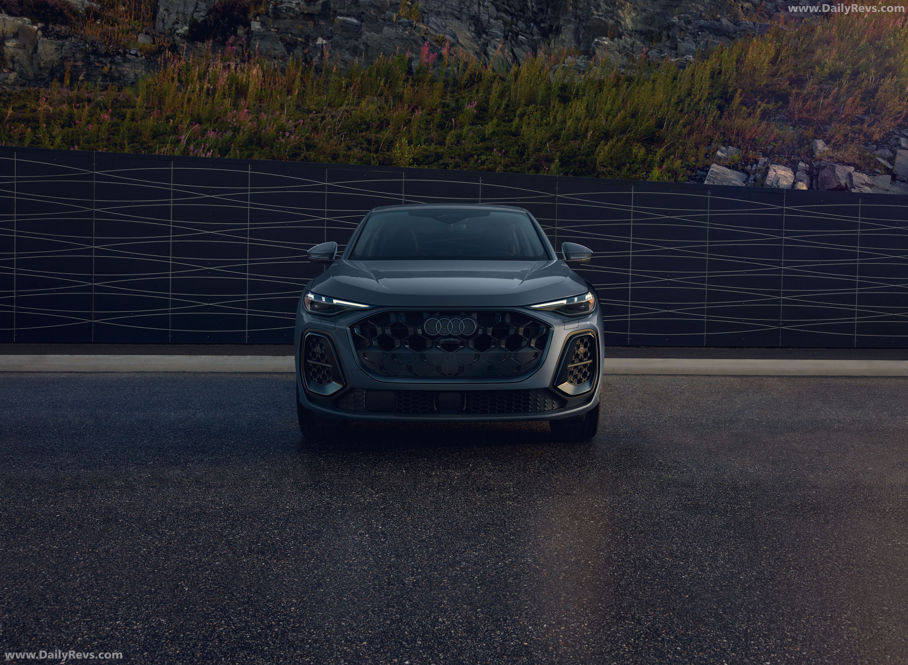 2026 Audi Q5 Sportback FY US Version Front View
