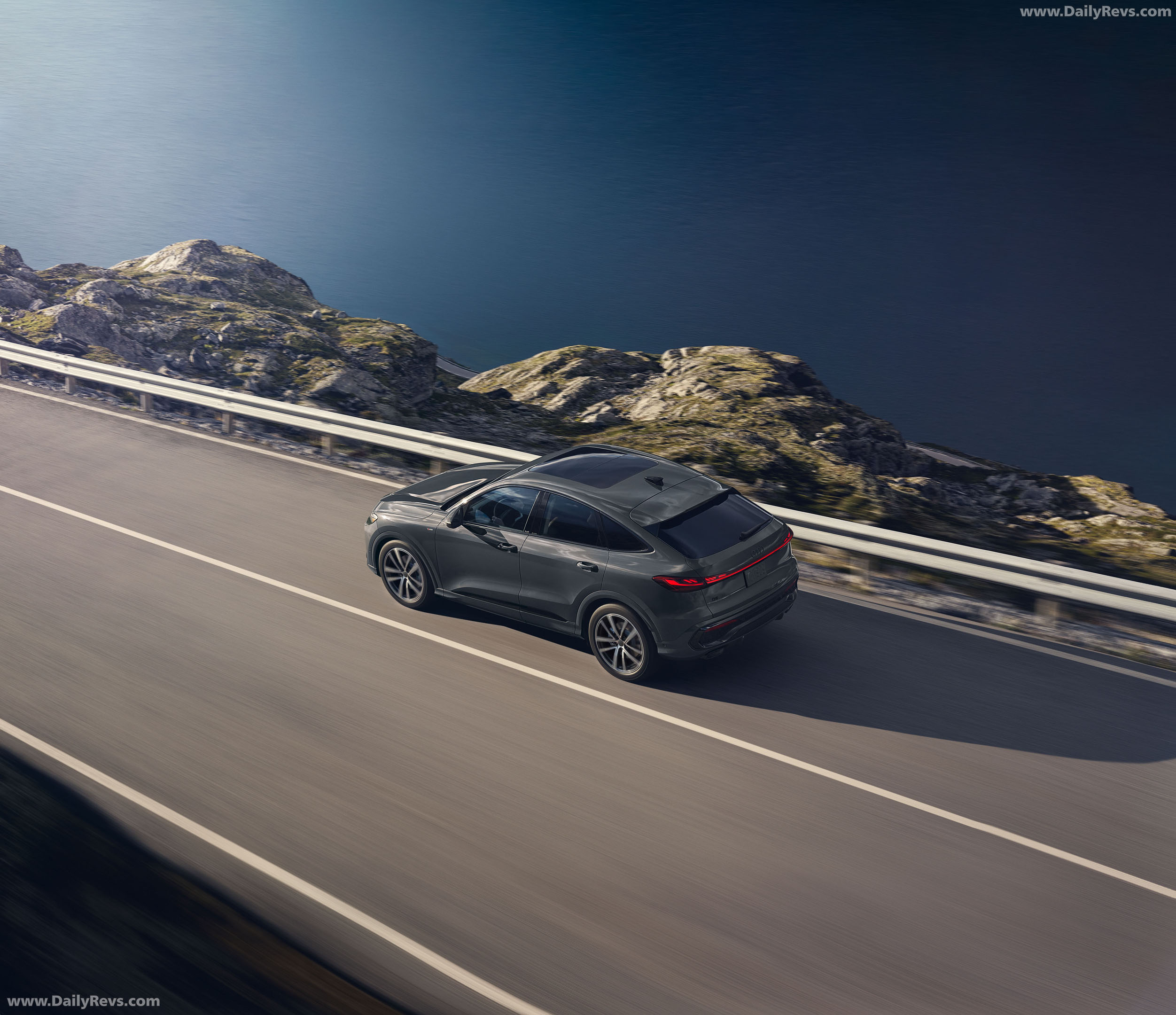 2026 Audi Q5 Sportback FY US Version Top View