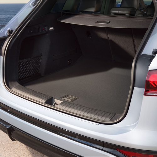 2027 Audi Q6 e-tron AU516 US Version Interior