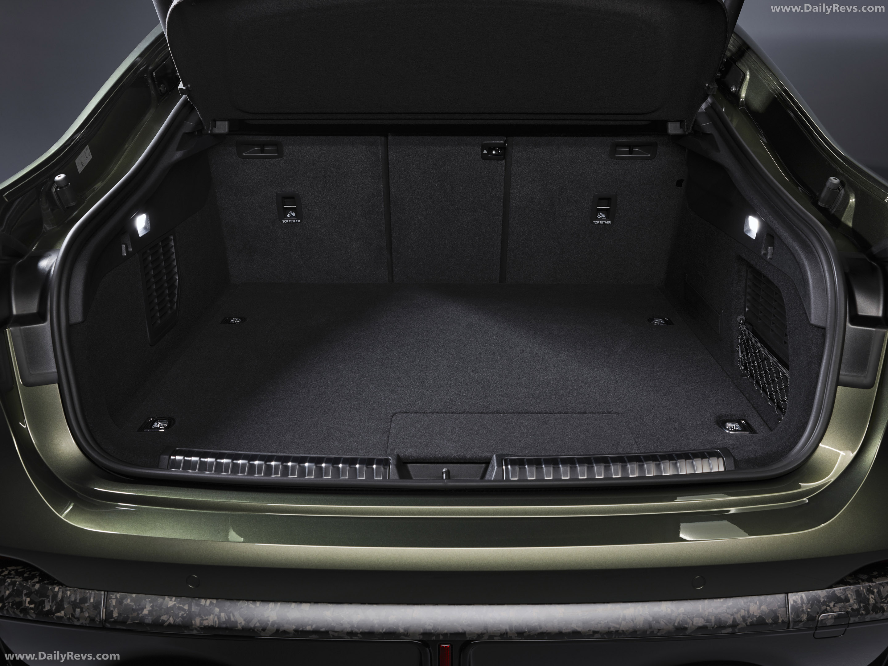 2027 Audi RS 5 Sedan B10 Interior