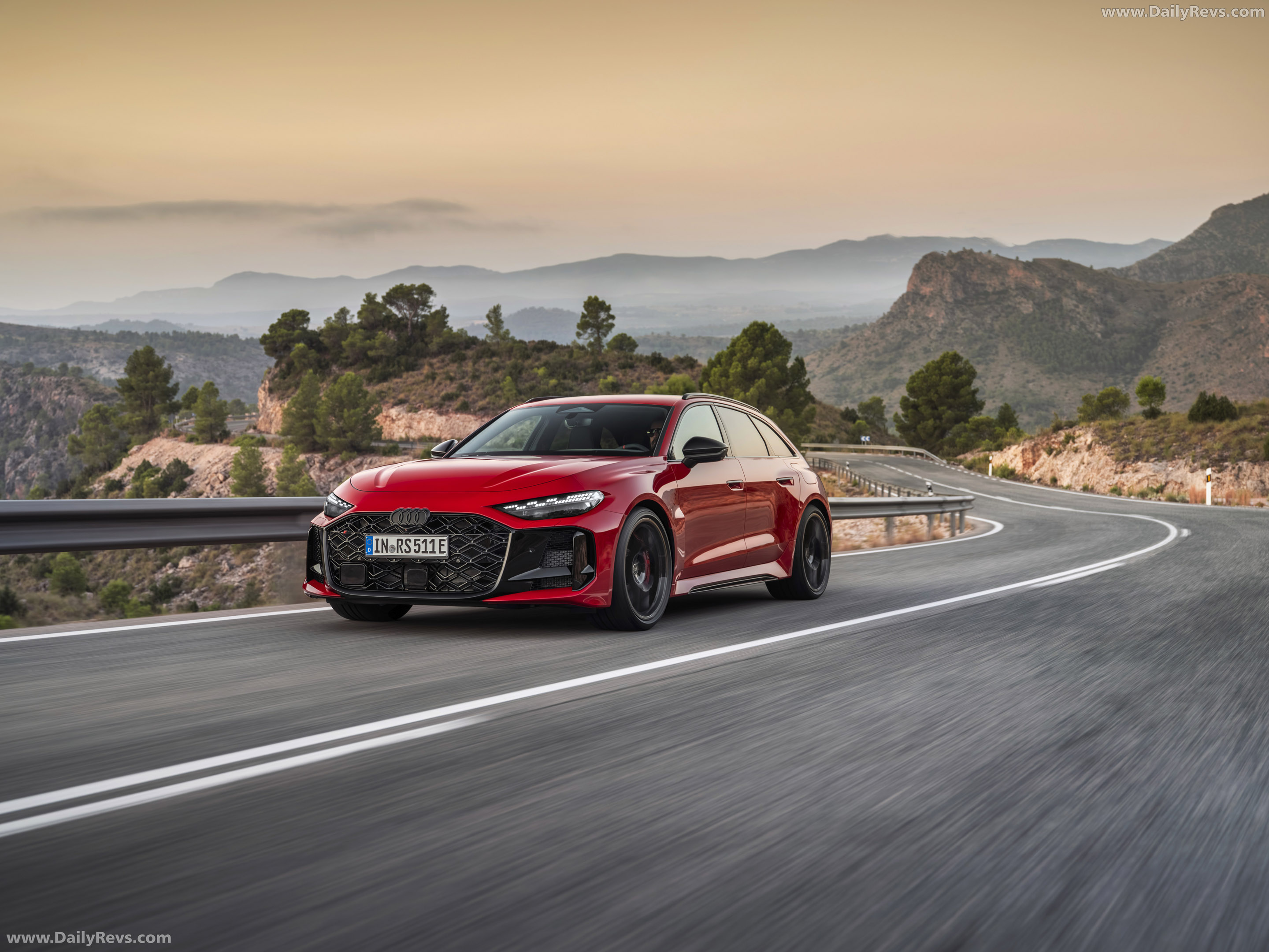 2027 Audi RS 5 Avant B10 Front View