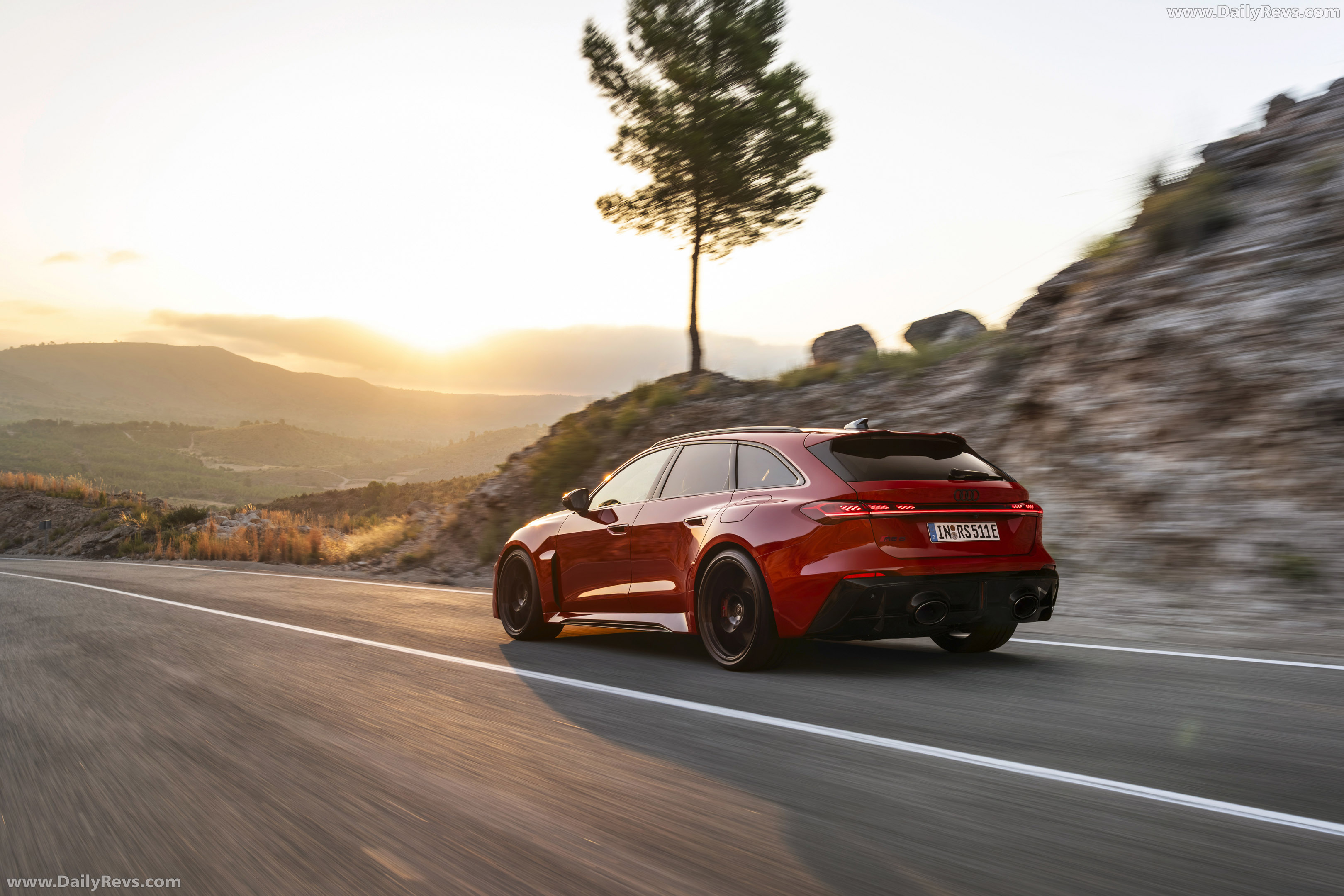 2027 Audi RS 5 Avant B10 Rear View