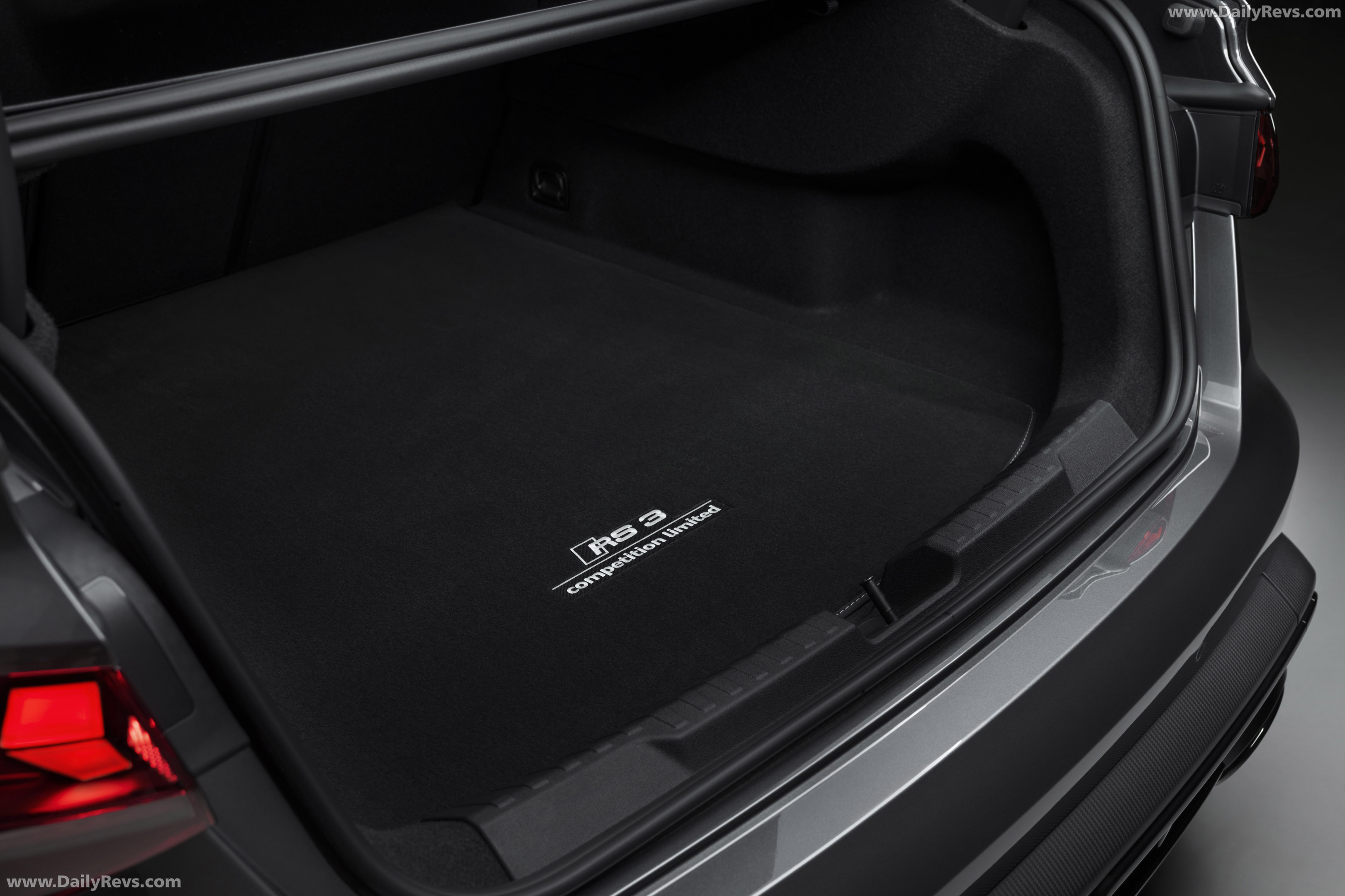 2027 Audi RS 3 Sedan Competition Limited 8Y Interior