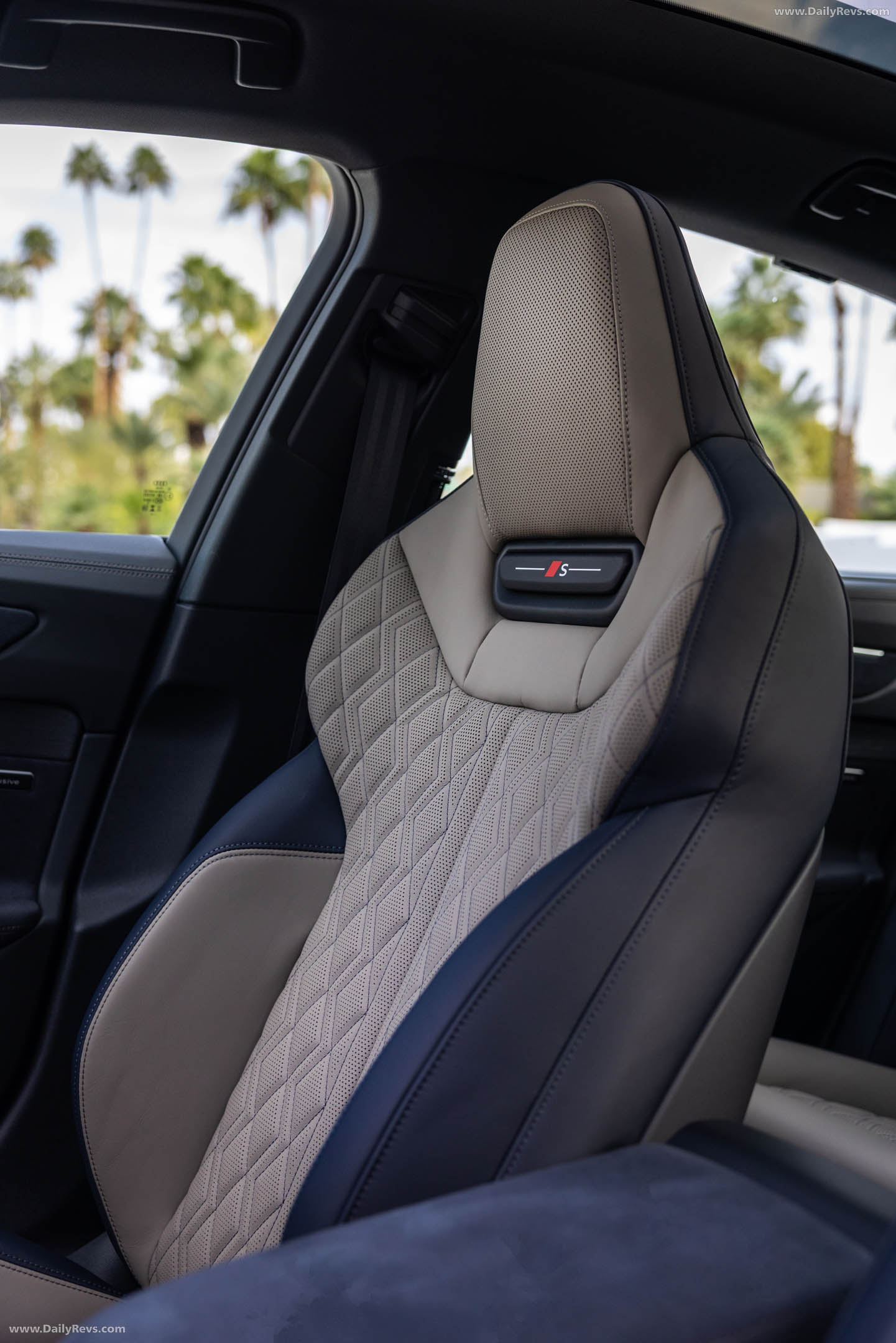 2026 Audi A6 TFSI Sedan C9 Firmament Blue Interior