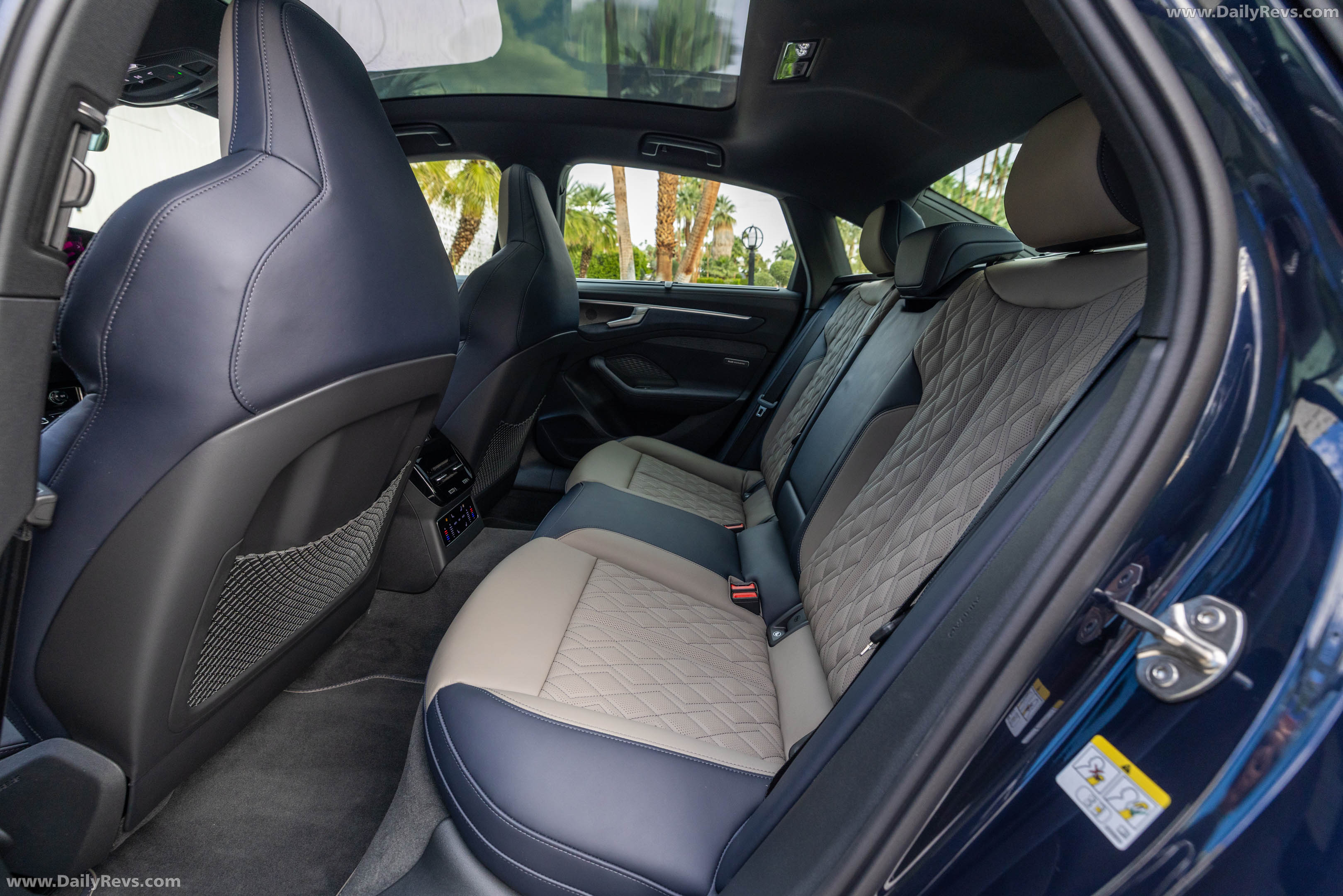 2026 Audi A6 TFSI Sedan C9 Firmament Blue Interior