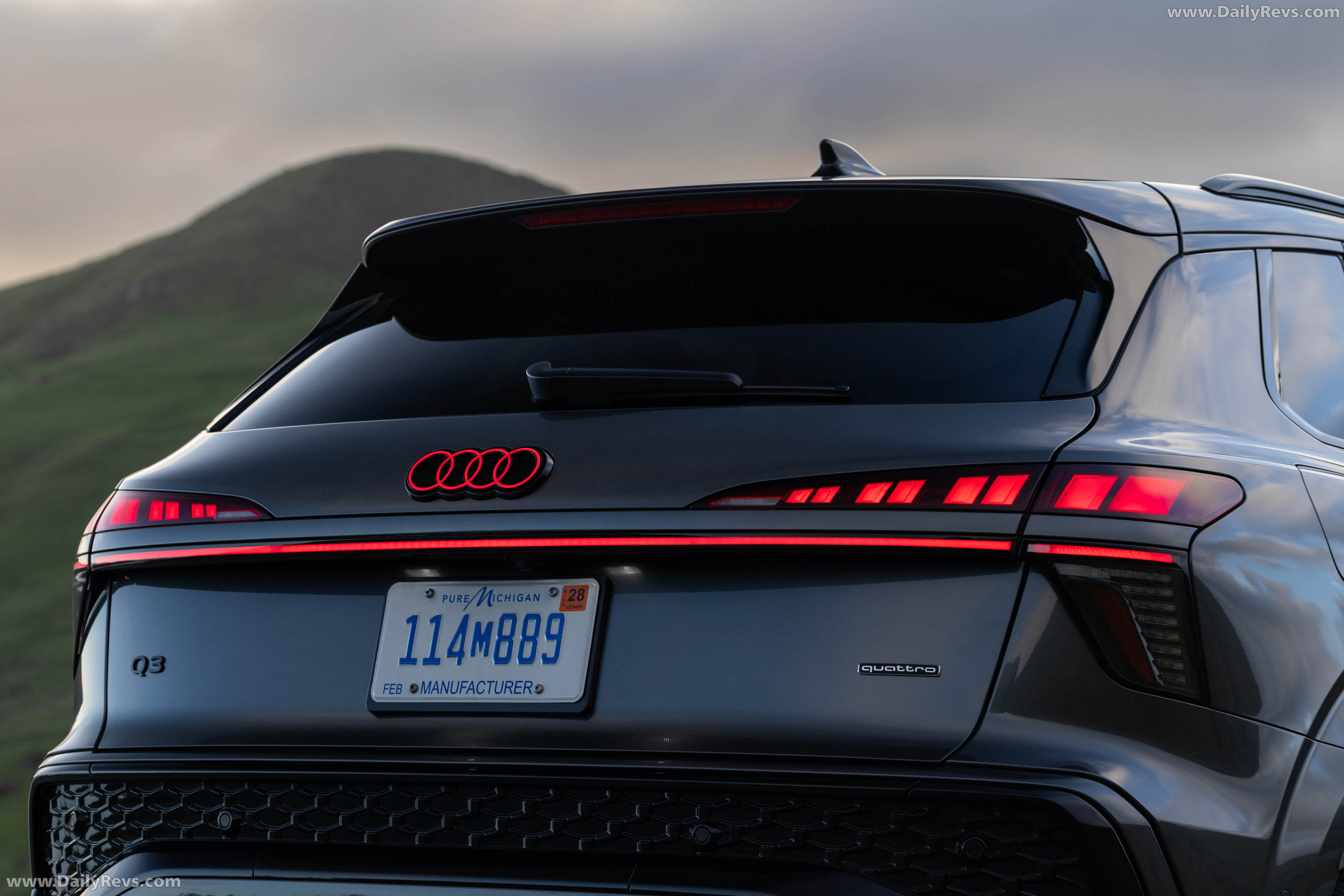 2026 Audi Q3 S-Line F3 US Version Exterior