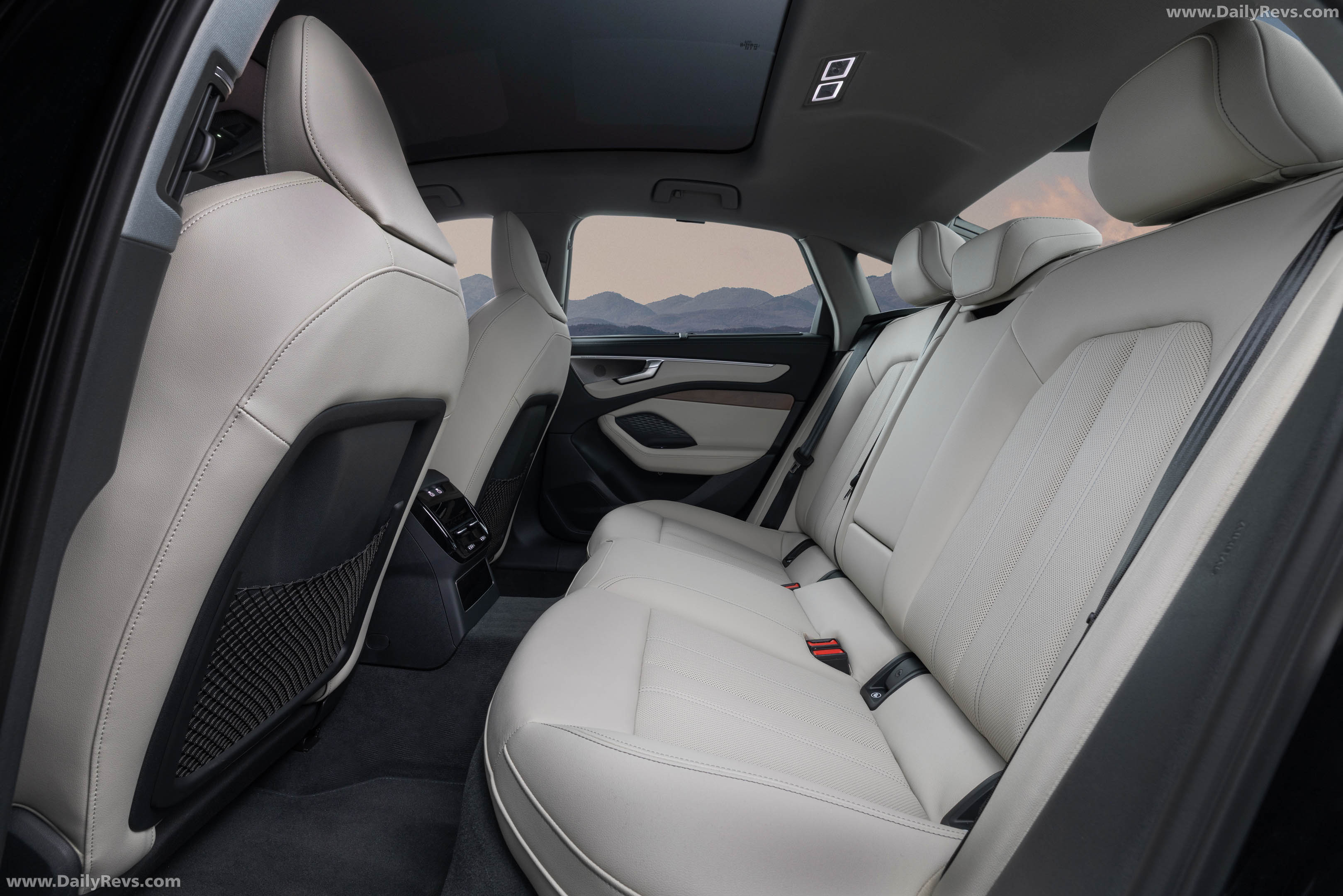 2026 Audi A6 TFSI Sedan C9 Midnight Green Interior