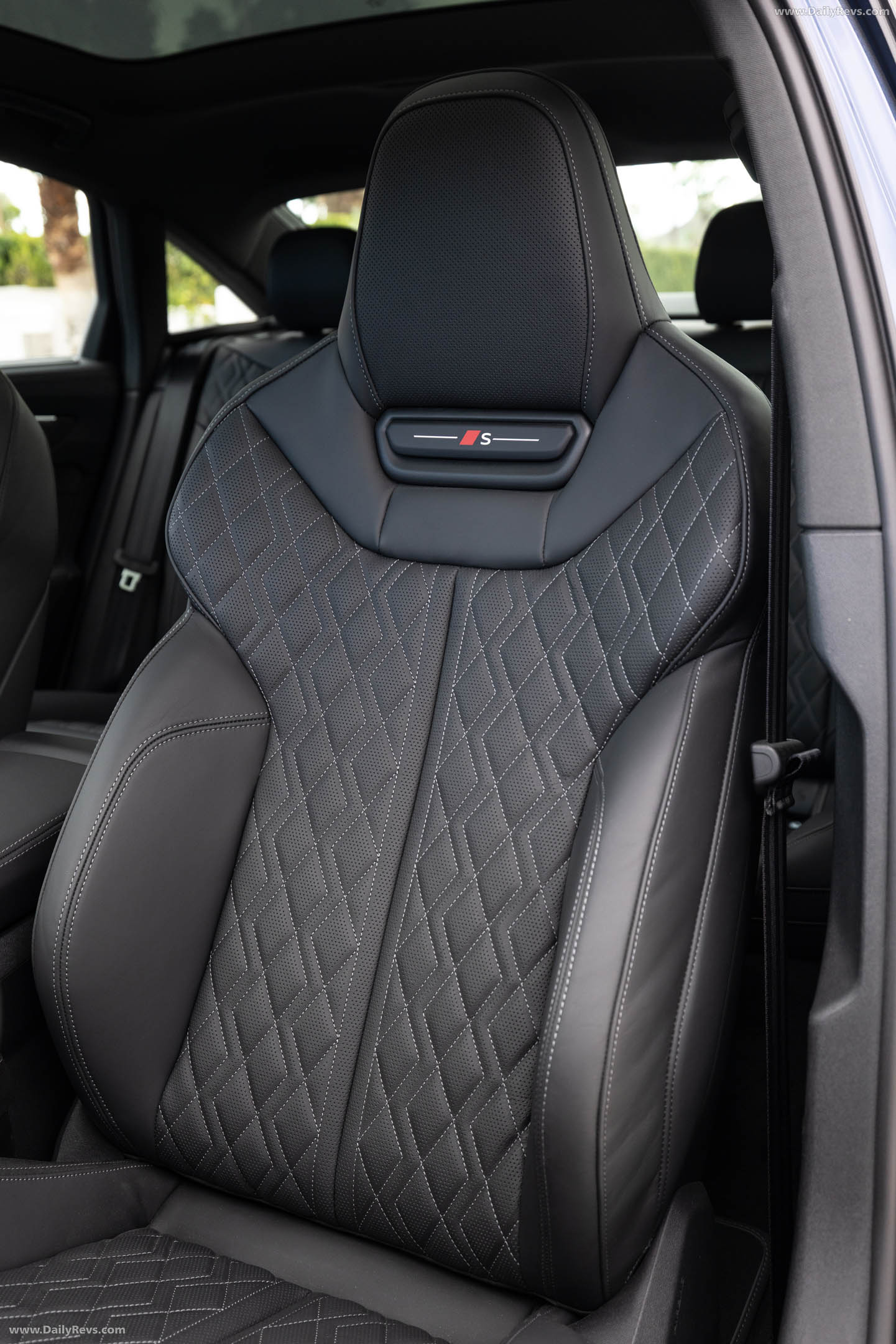 2026 Audi A6 TFSI Sedan C9 Ascari Blue Interior