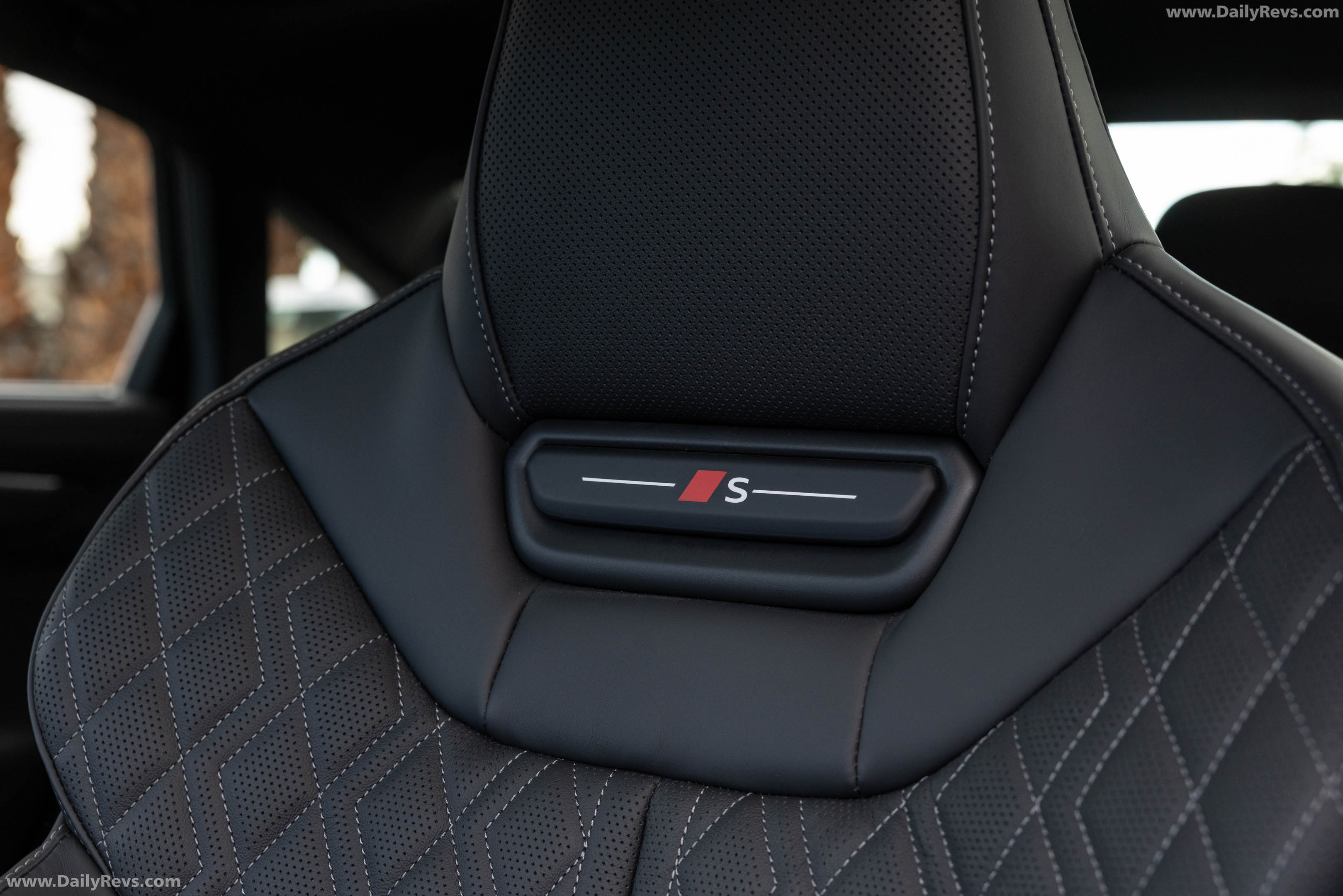 2026 Audi A6 TFSI Sedan C9 Ascari Blue Interior