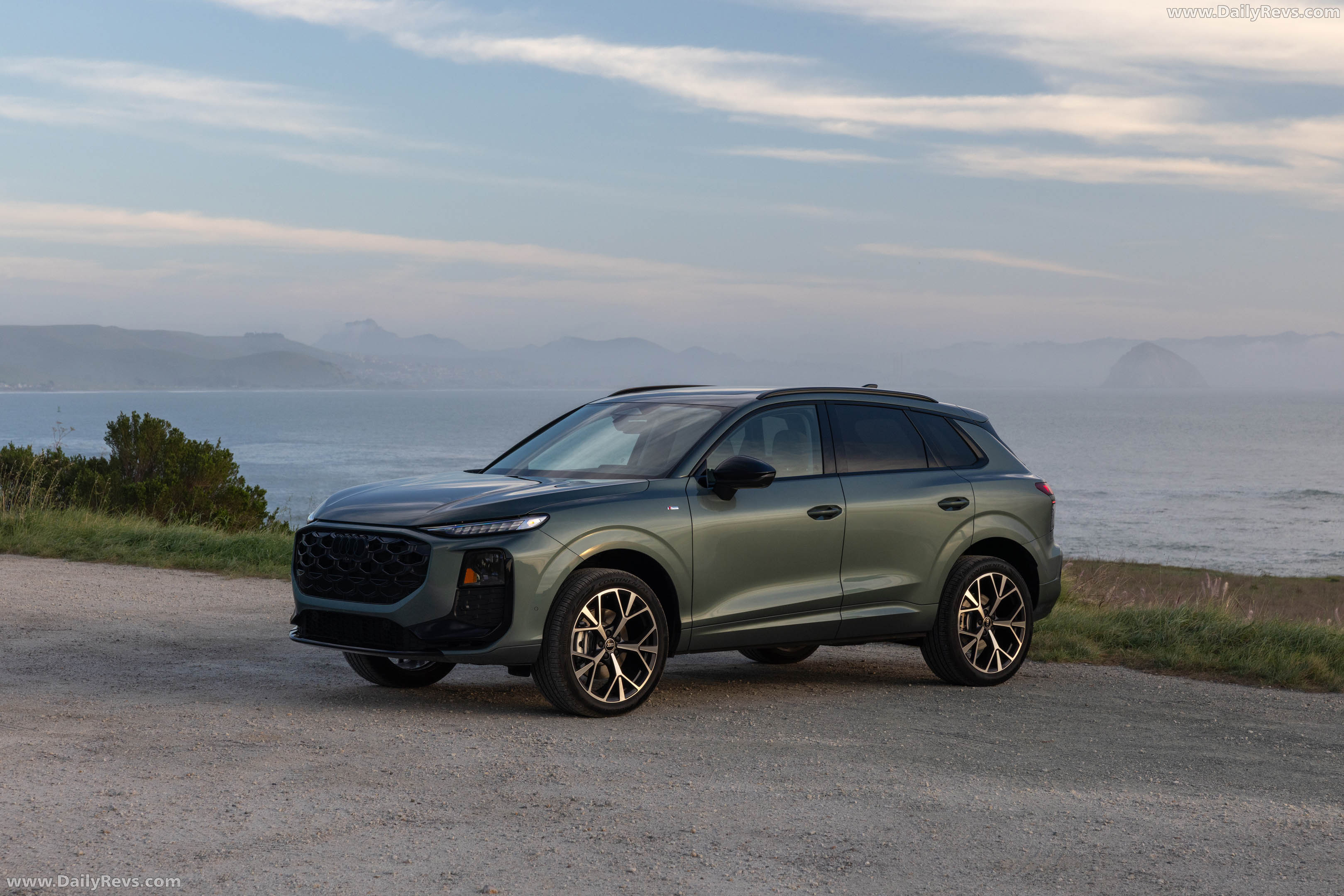 2026 Audi Q3 S-Line F3 Sage Green Side View