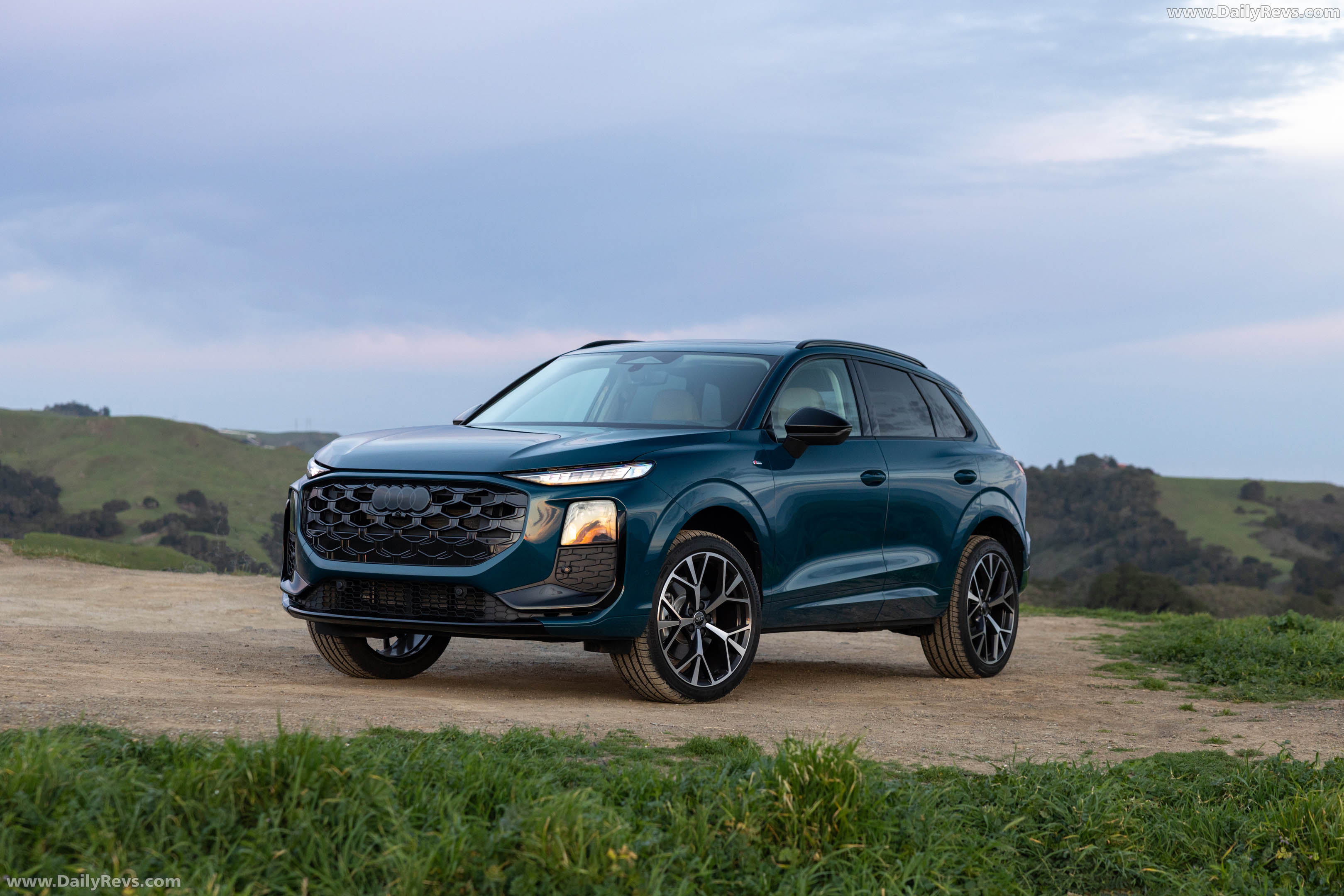 2026 Audi Q3 S-Line F3 Malpelo Blue Front View