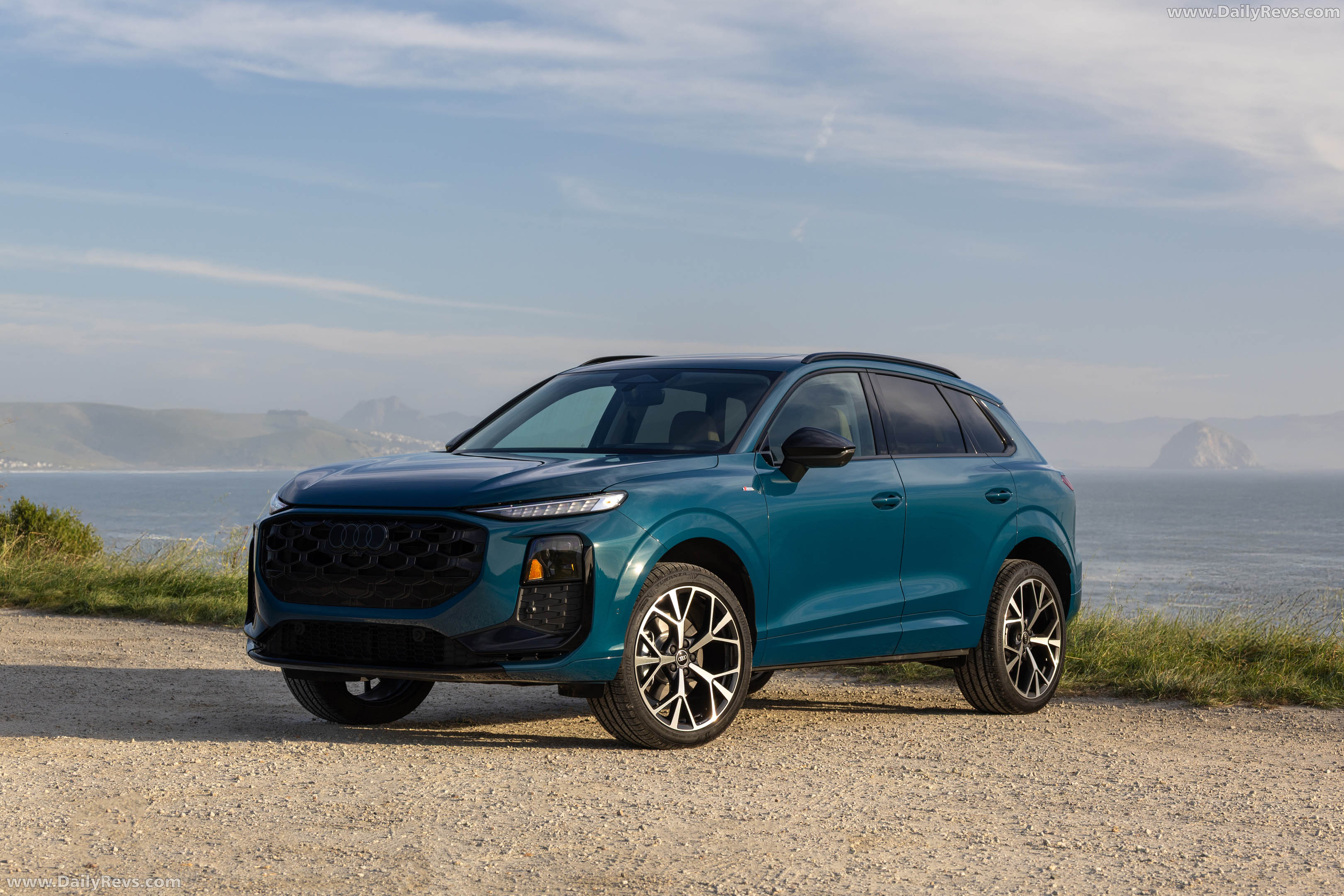 2026 Audi Q3 S-Line F3 Malpelo Blue Front View